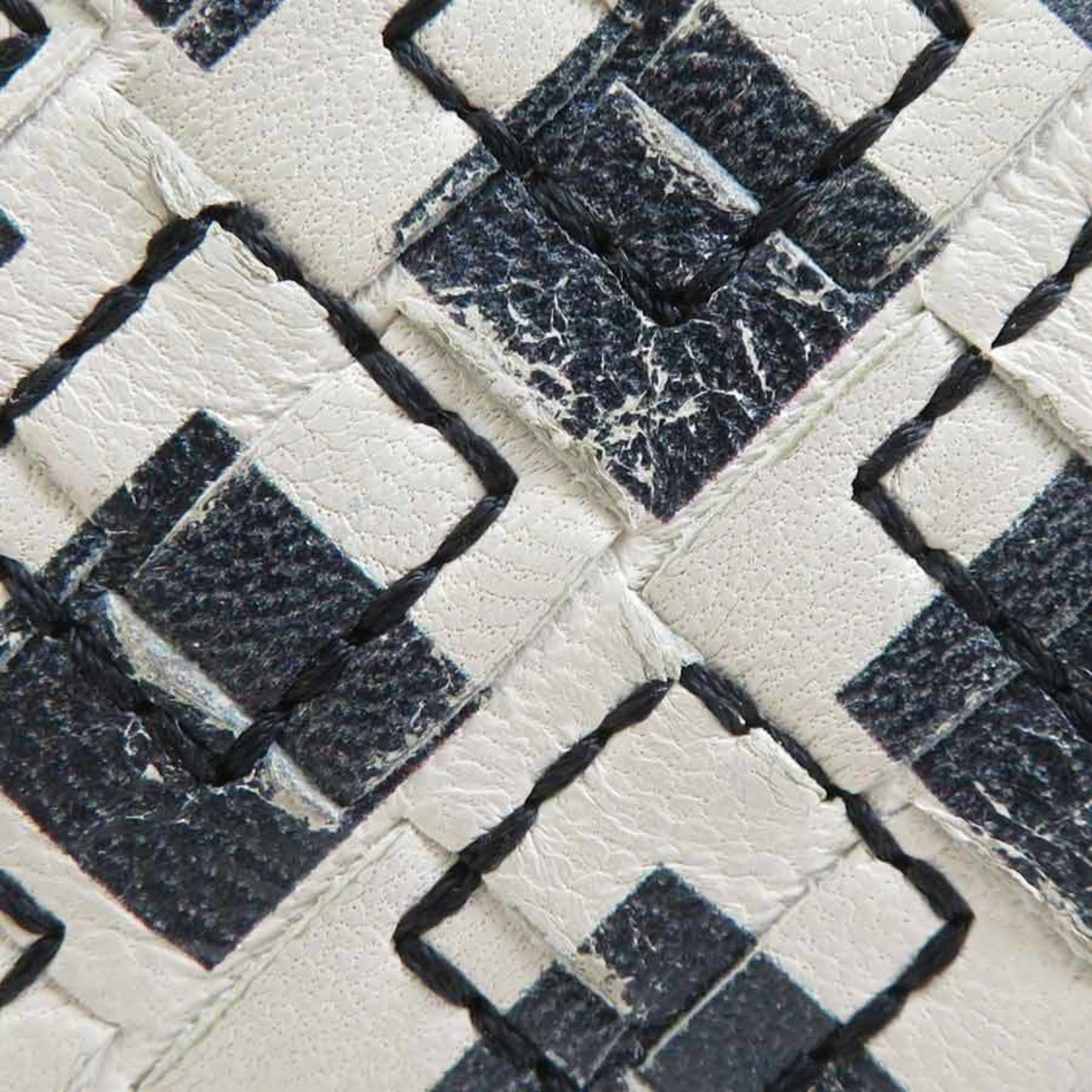 Bottega Veneta Black White Leather Coin Purse/Coin Case (Pre-Owned)