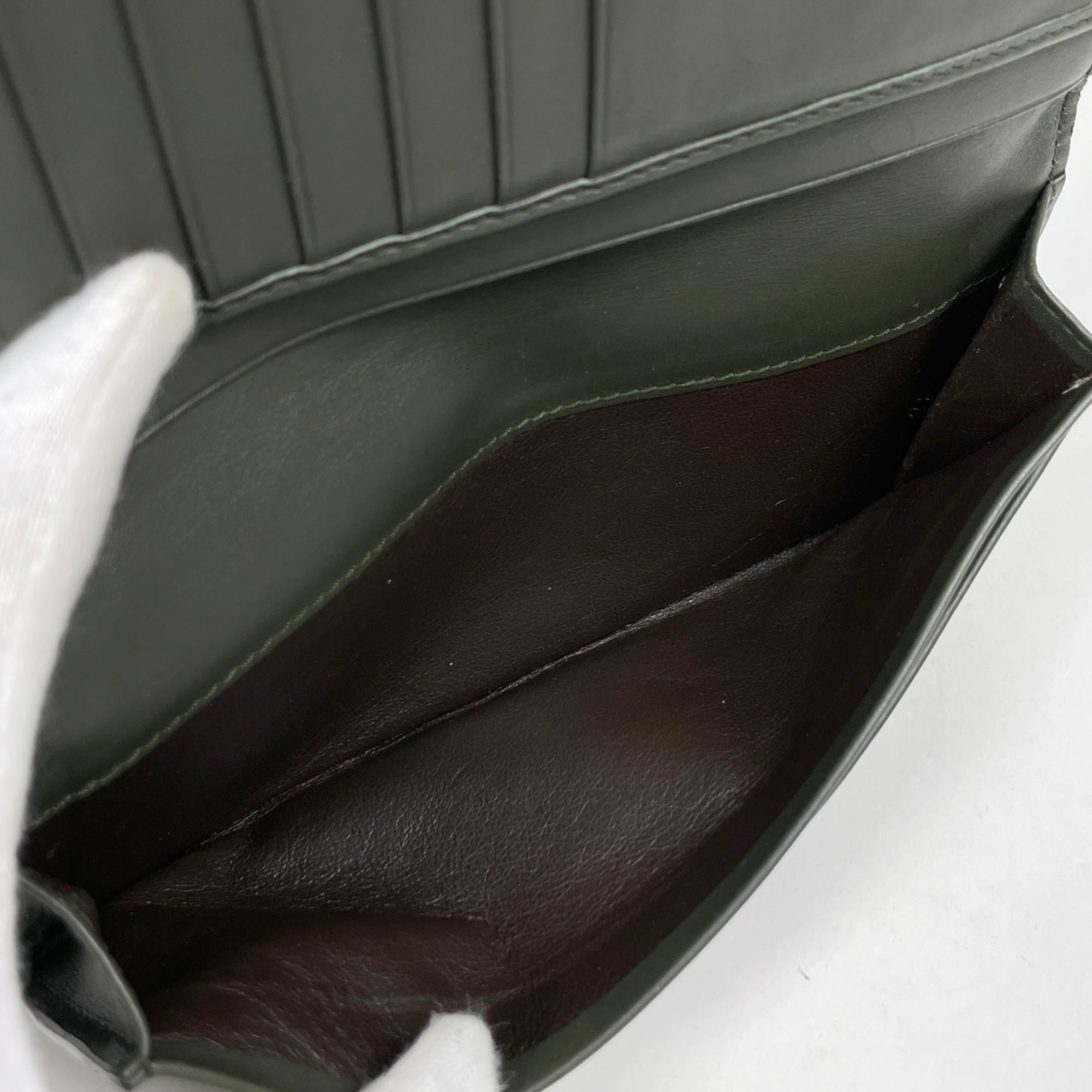 Bottega Veneta Intrecciato Green Leather Long Wallet (Bi-Fold) (Pre-Owned)