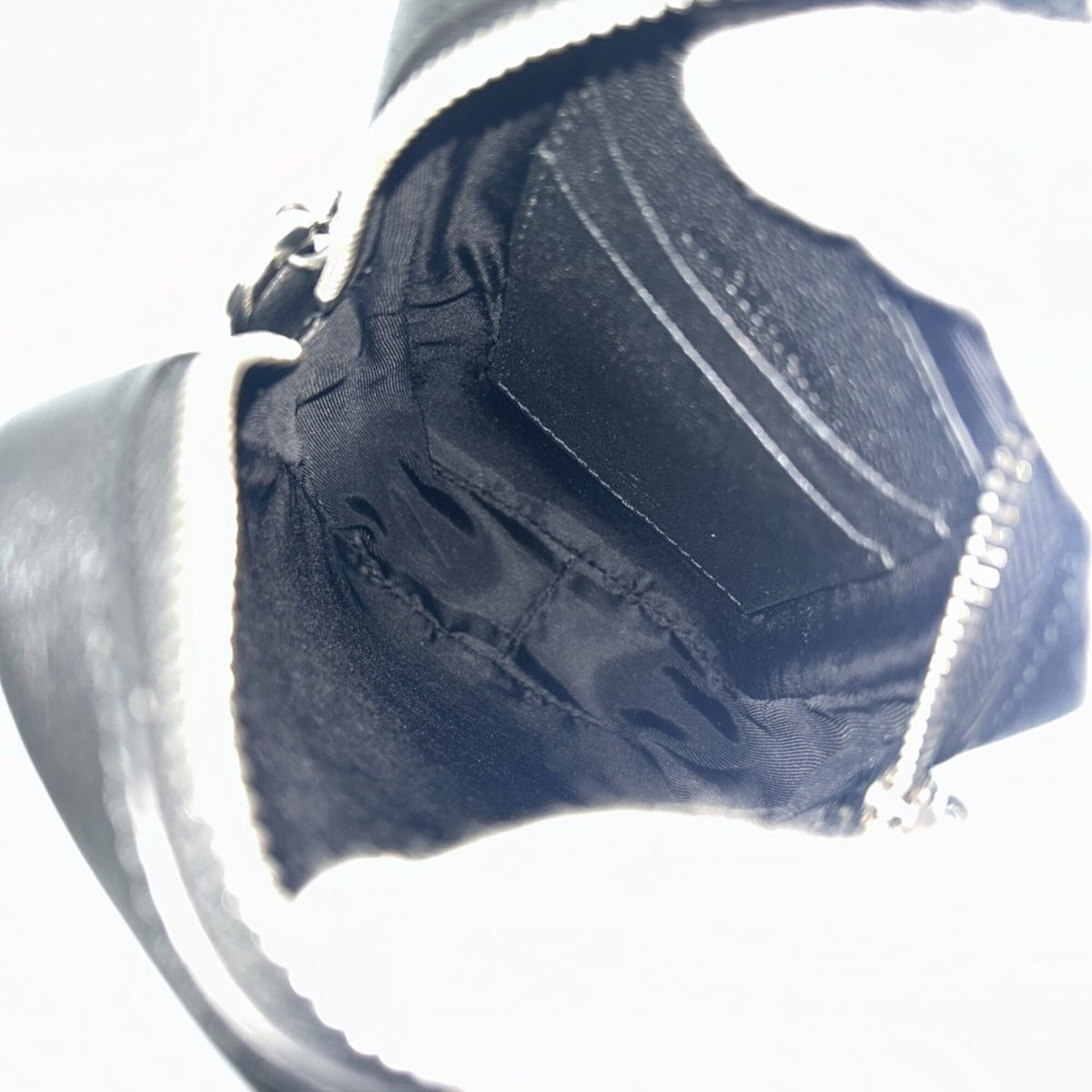 Gucci Black Leather Pochette Shoulder Bag (Pre-Owned)
