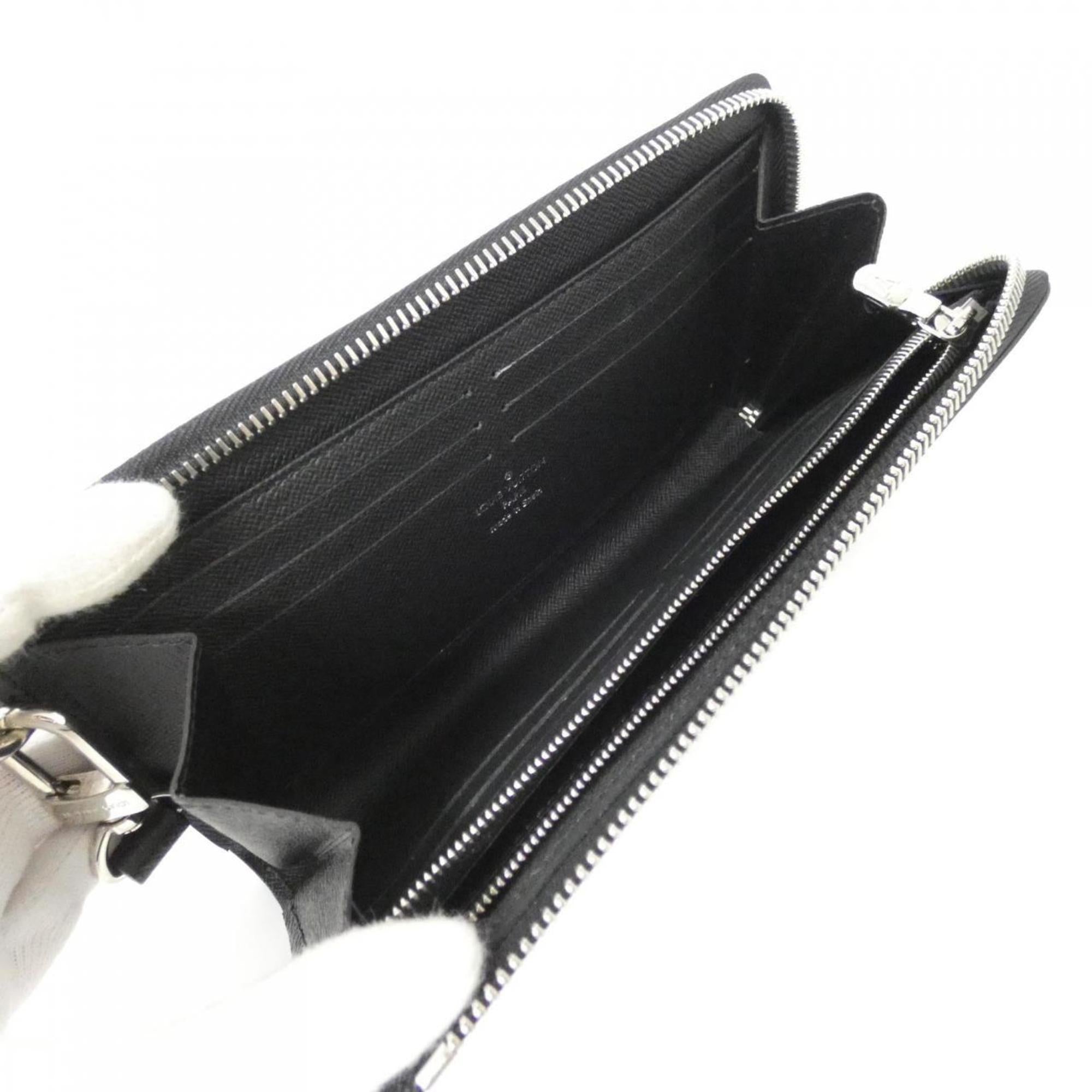 Louis Vuitton Black Taiga Leather Leather Long Wallet (Bi-Fold) (Pre-Owned)