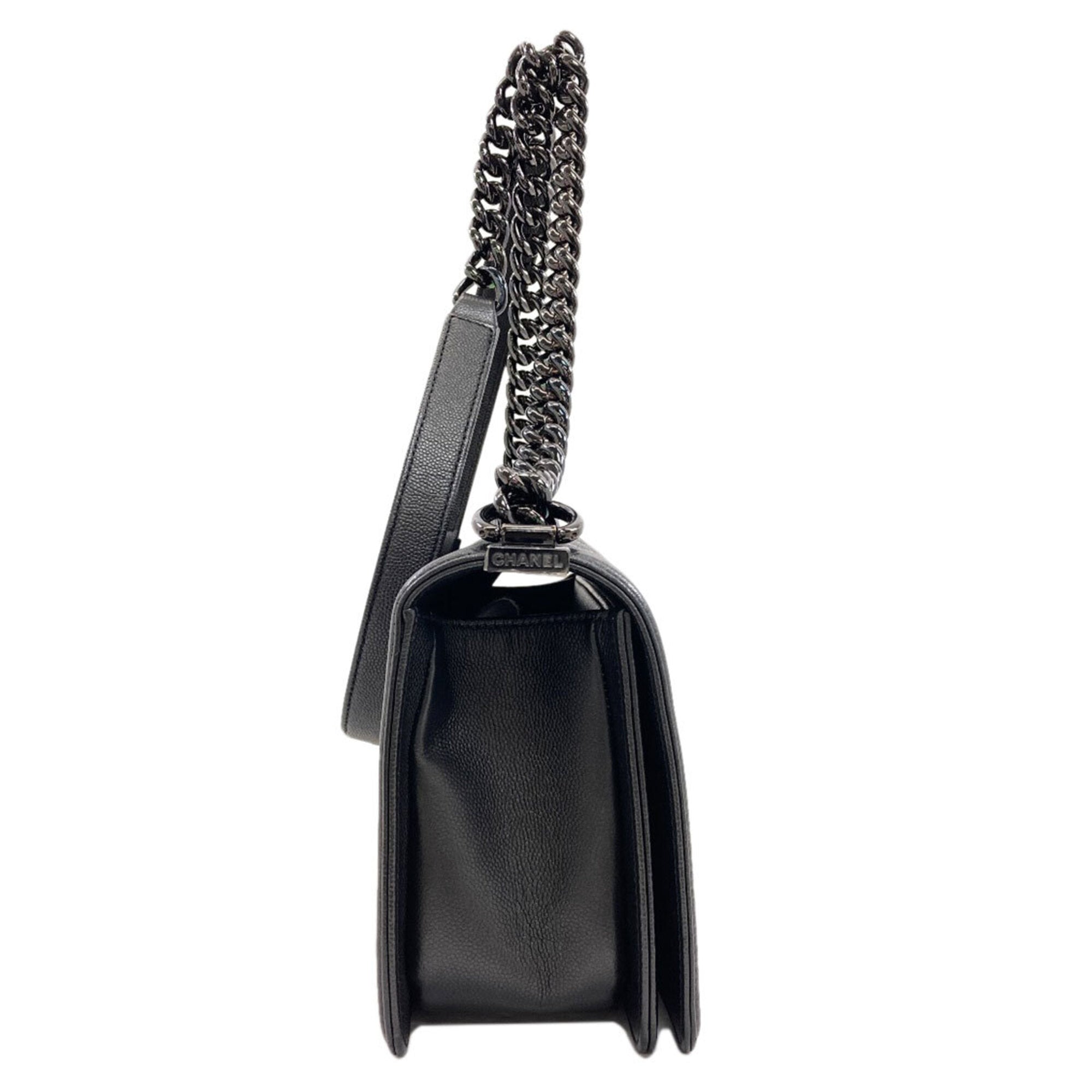 Chanel Black Leather Shoulder Bag (Pre-Owned)