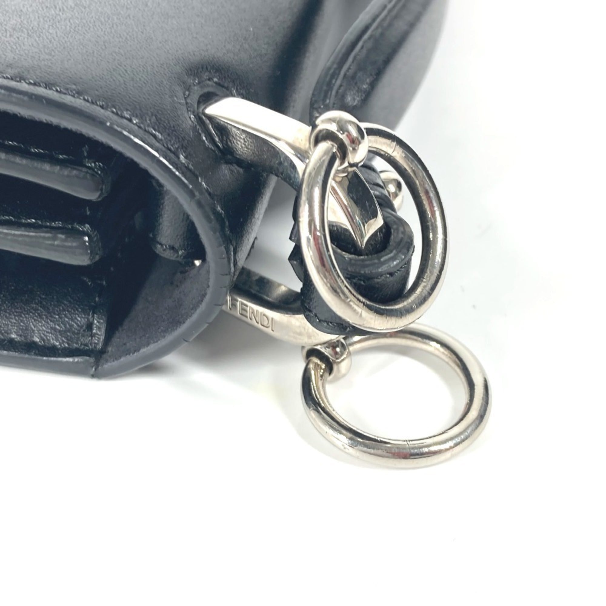 Fendi Black Leather Handbag (Pre-Owned)