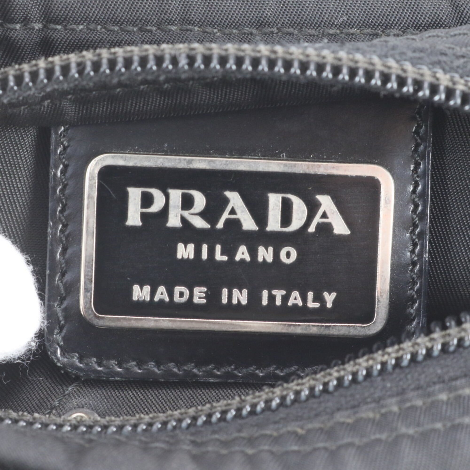Prada Black Nylon Leather Messenger Bag Shoulder Bag (Pre-Owned)