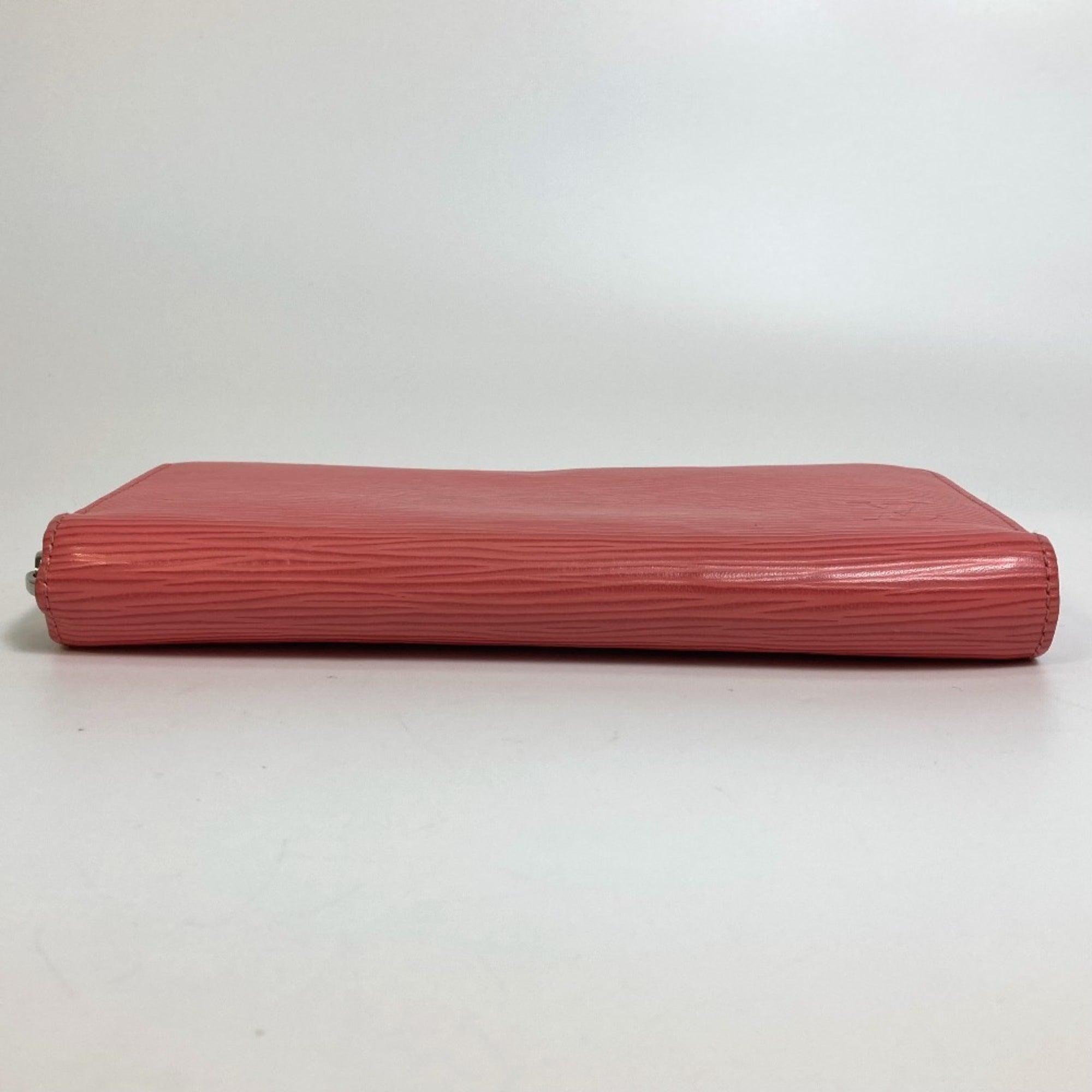 Louis Vuitton Epi Corail Pink Epi Leather Long Wallet (Bi-Fold) (Pre-Owned)