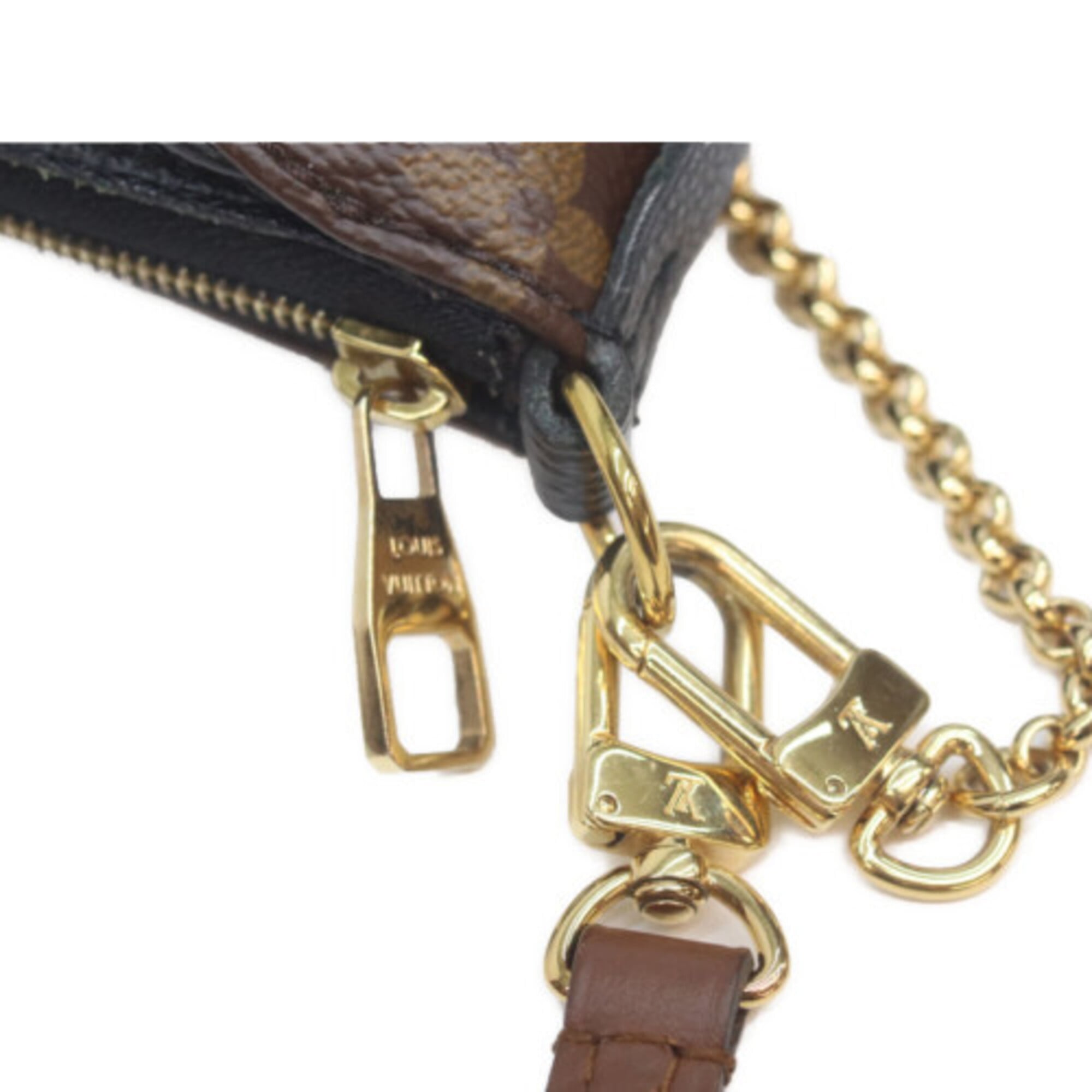 Louis Vuitton Beige Monogram Shoulder Bag (Pre-Owned)