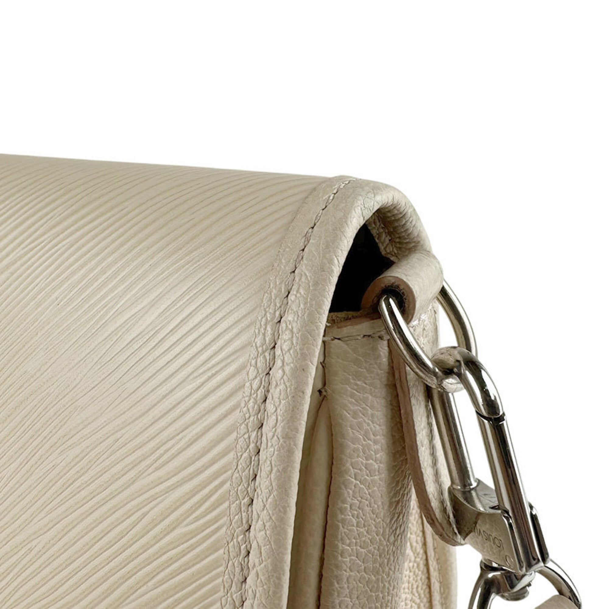 Louis Vuitton Beige Epi Leather Shoulder Bag (Pre-Owned)
