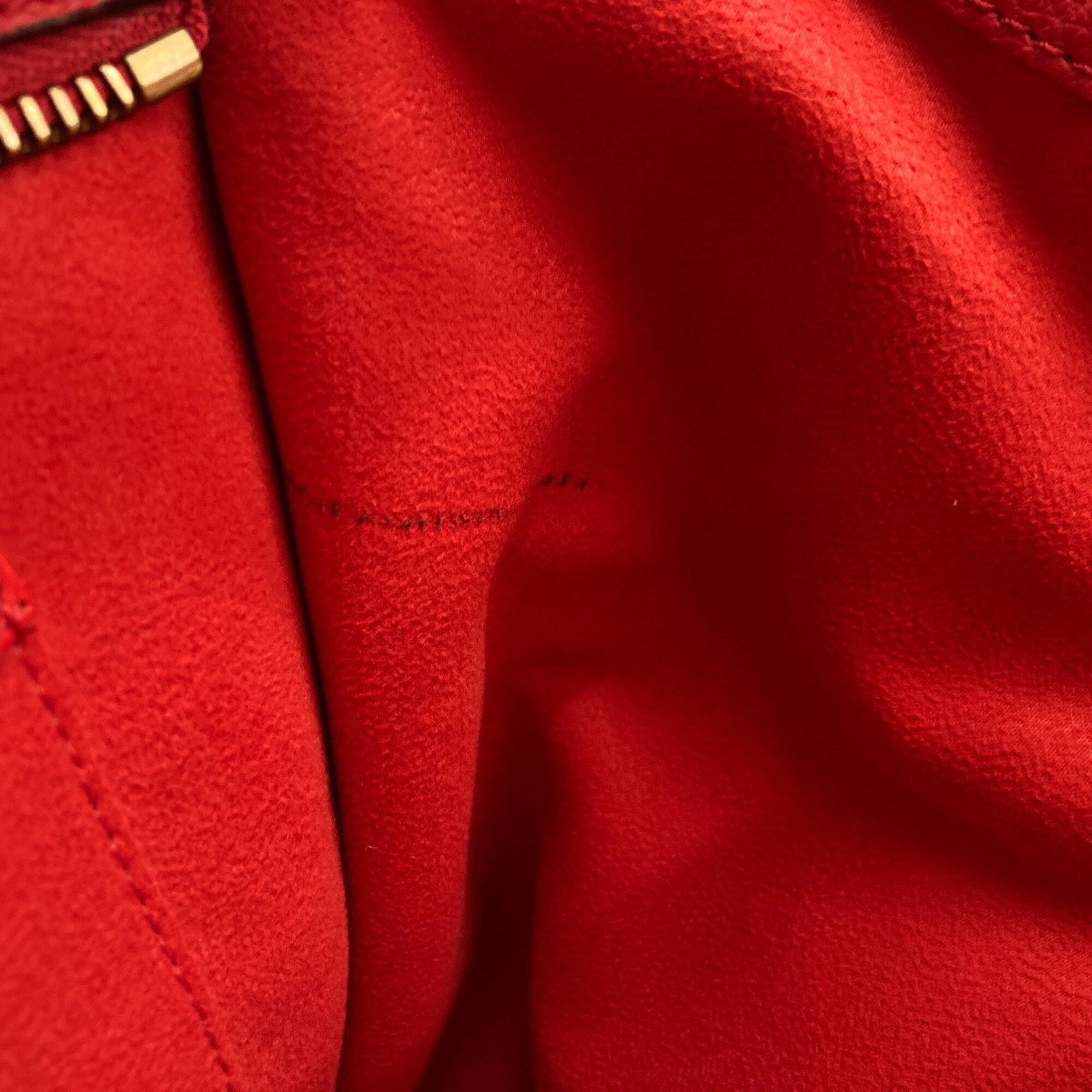 Celine Luggage Red Color Leather Handbag (Pre-Owned)