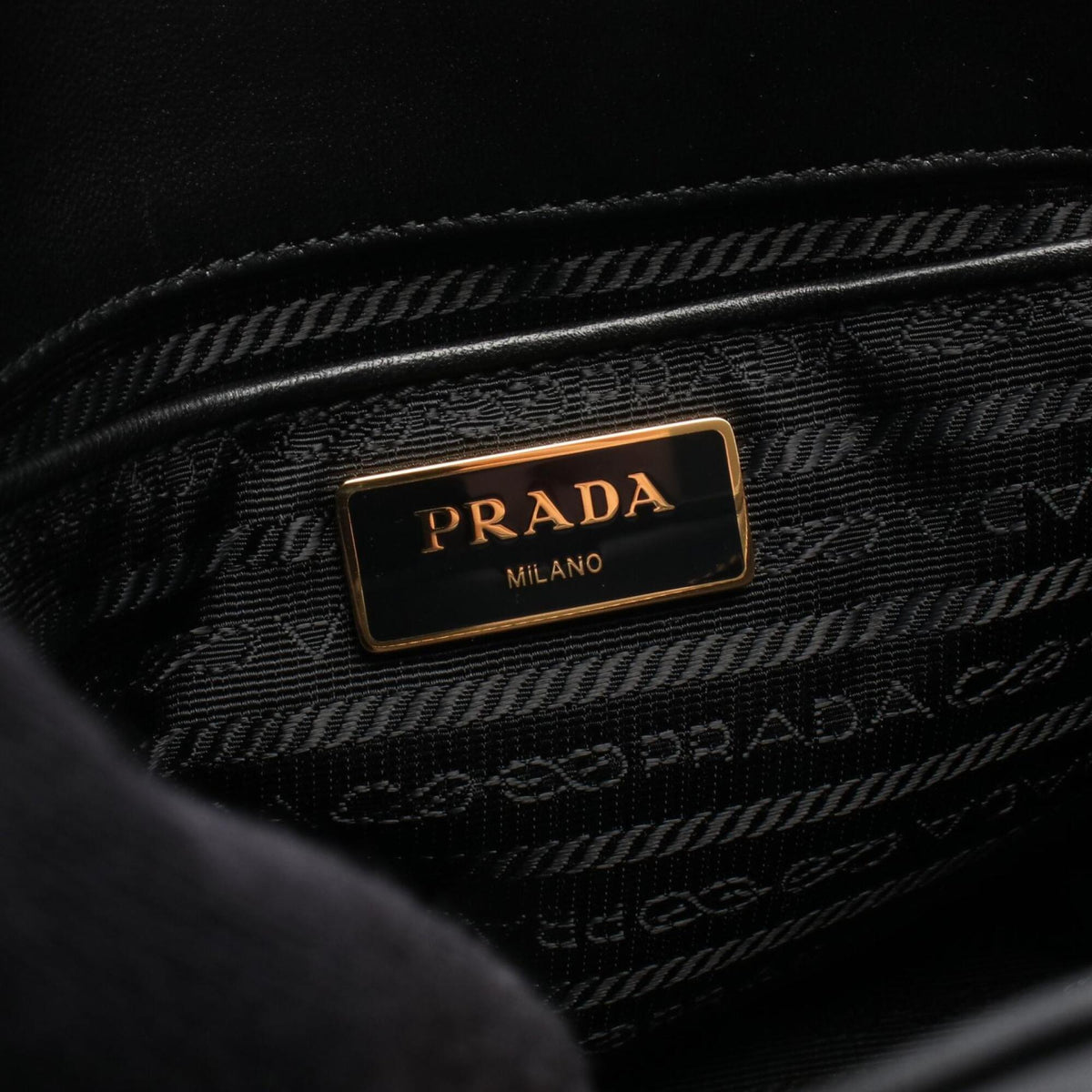 Prada Black Nylon Leather Handbag Tote Bag (Pre-Owned)