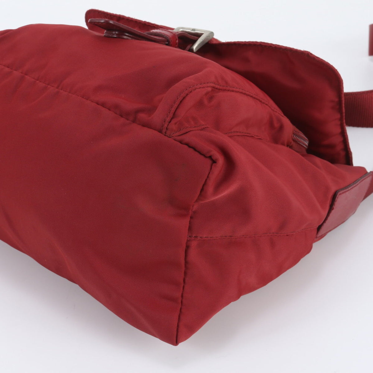 Prada Red Color Wine Leather Nylon Shoulder Bag (Pre-Owned)