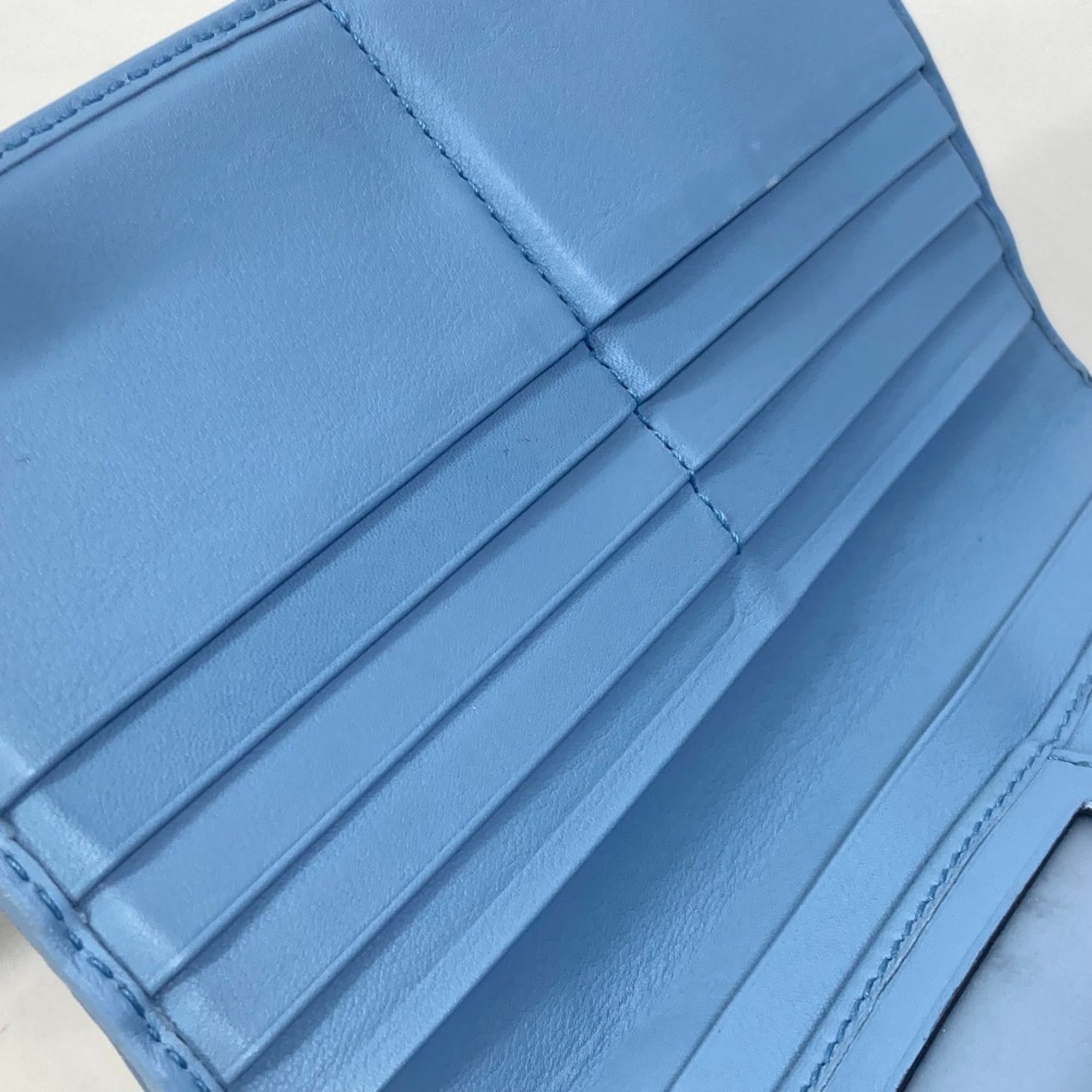 Gucci Light Blue Leather Long Wallet (Bi-Fold) (Pre-Owned)