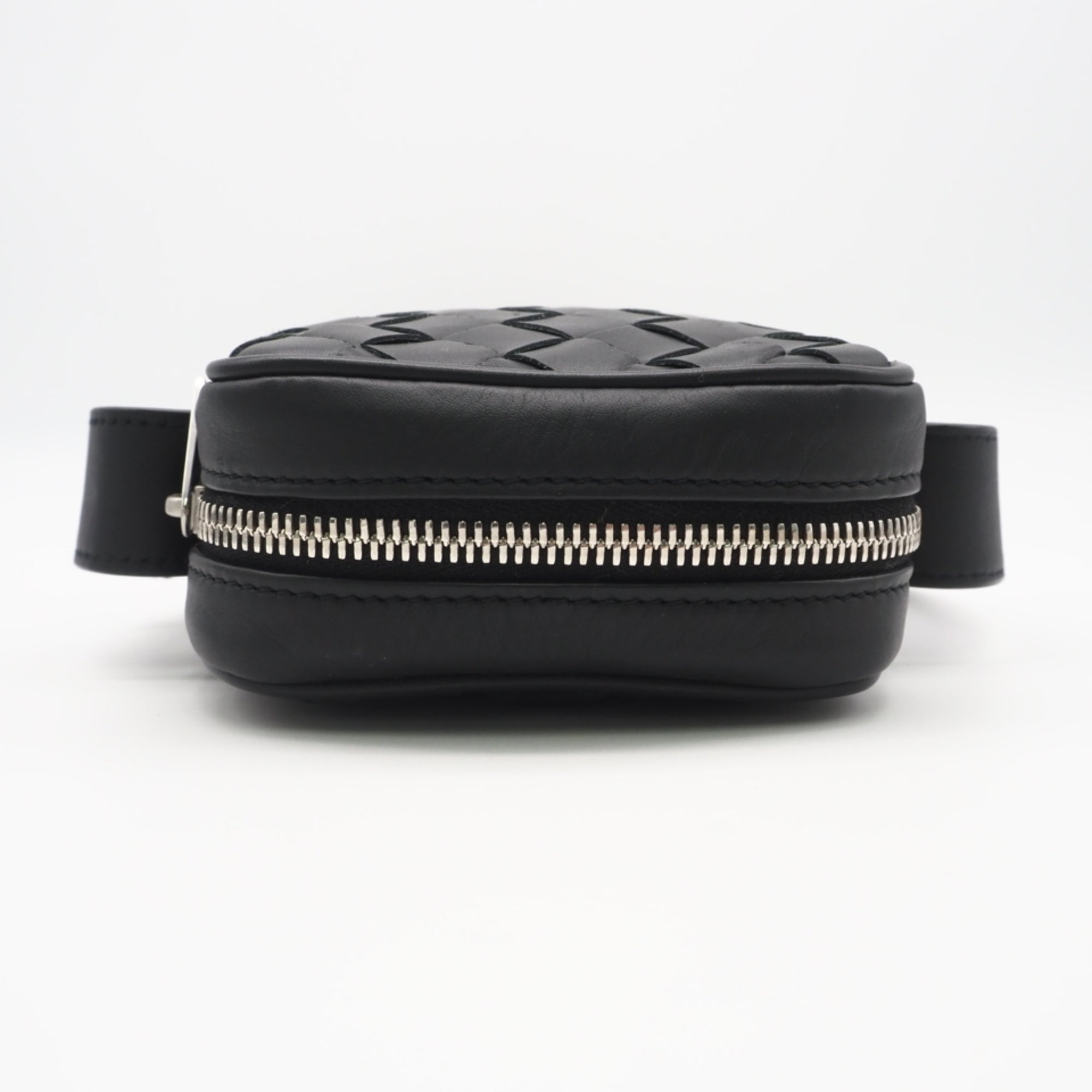 Bottega Veneta Intrecciato Black Leather Shoulder Bag Sling Bag (Pre-Owned)