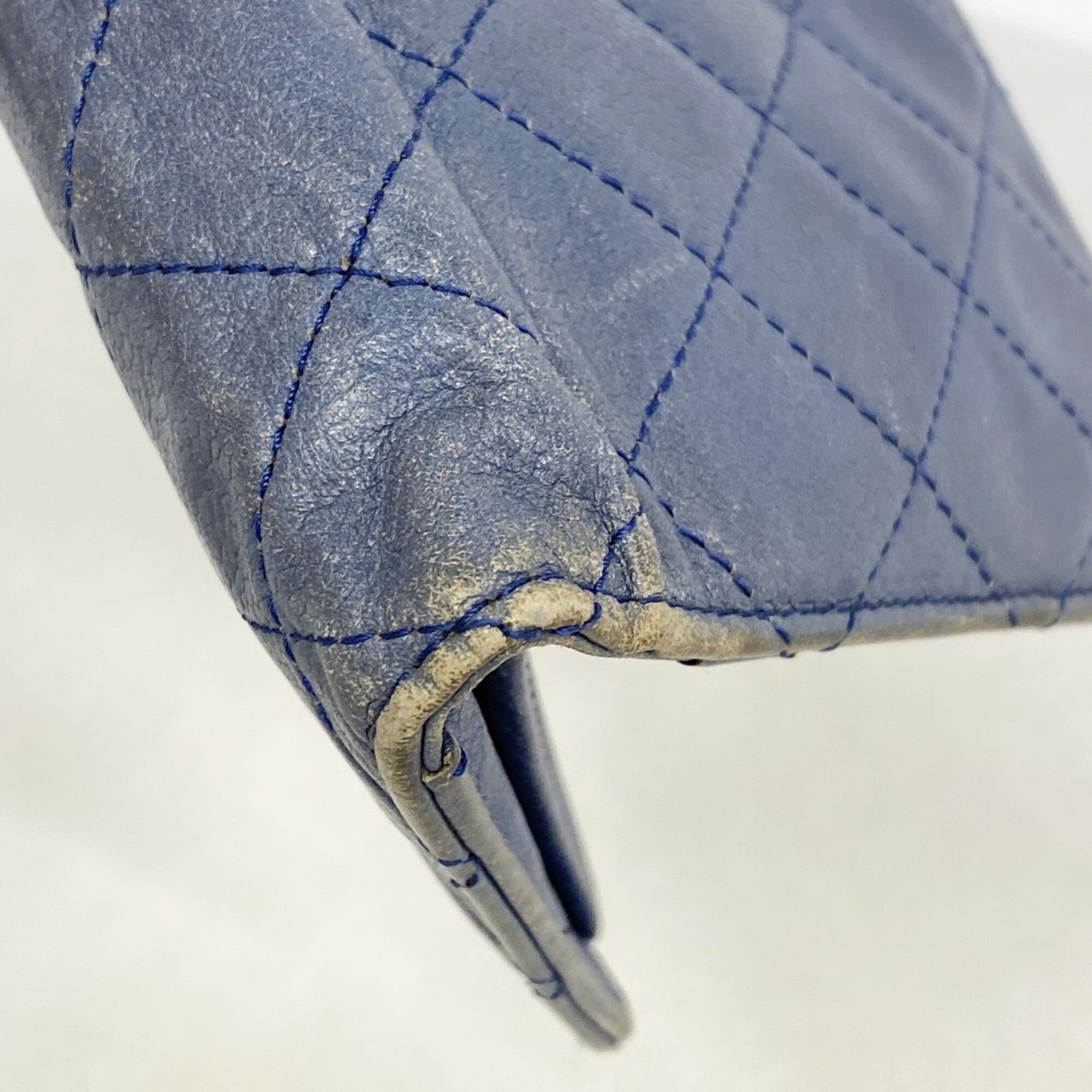 Chanel Blue Grained Calfskin Long Wallet (Bi-Fold) (Pre-Owned)