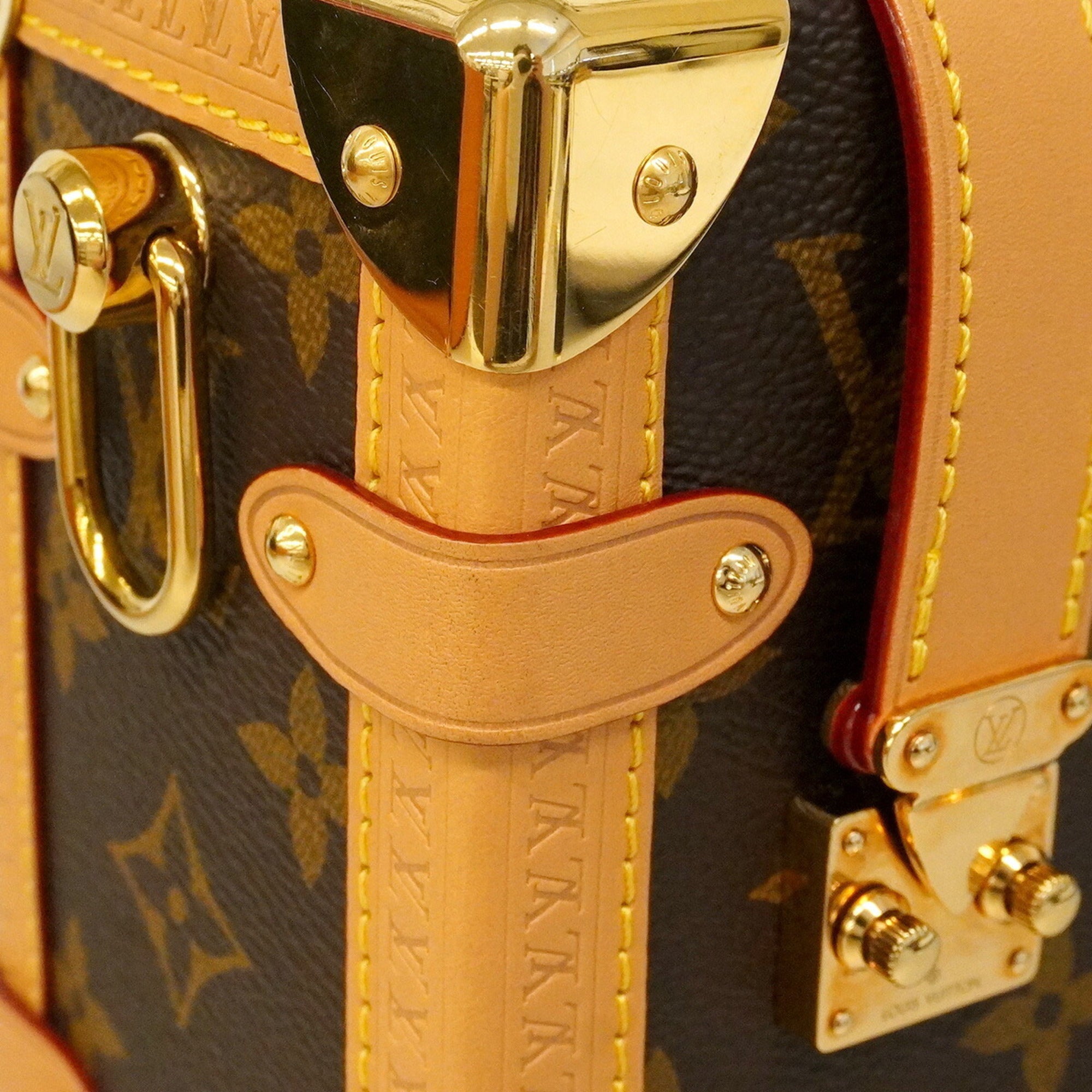Louis Vuitton Brown Handbag (Pre-Owned)
