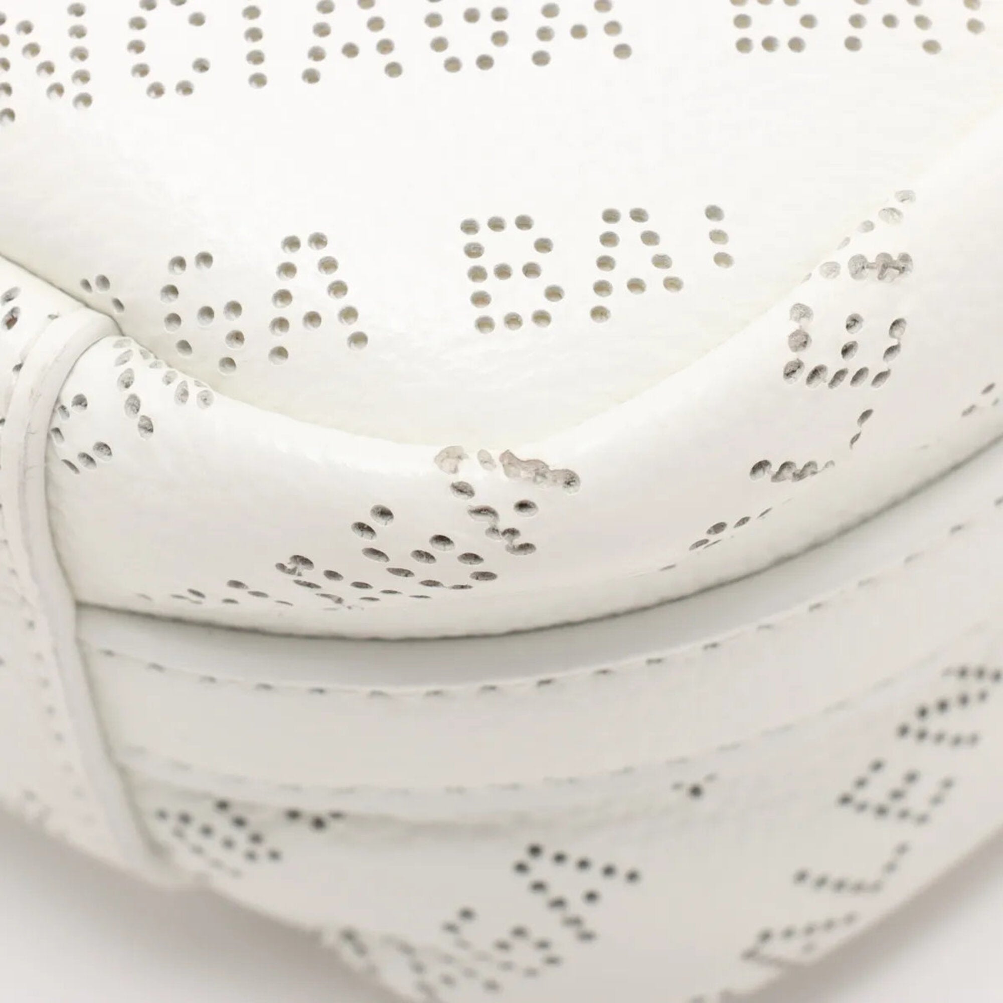 Balenciaga White Leather Shoulder Bag (Pre-Owned)
