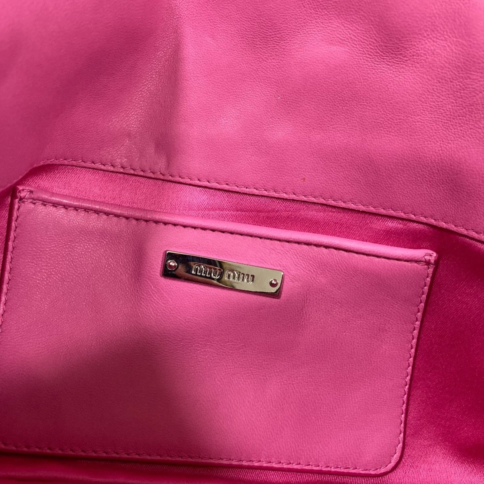 Miu Miu Matelasse Pink Shoulder Bag (Pre-Owned)