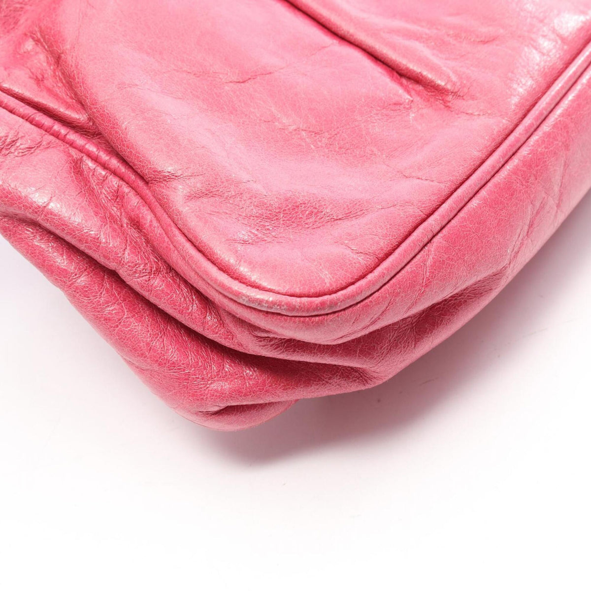 Miu Miu Pink Leather Clutch Bag Handbag (Pre-Owned)