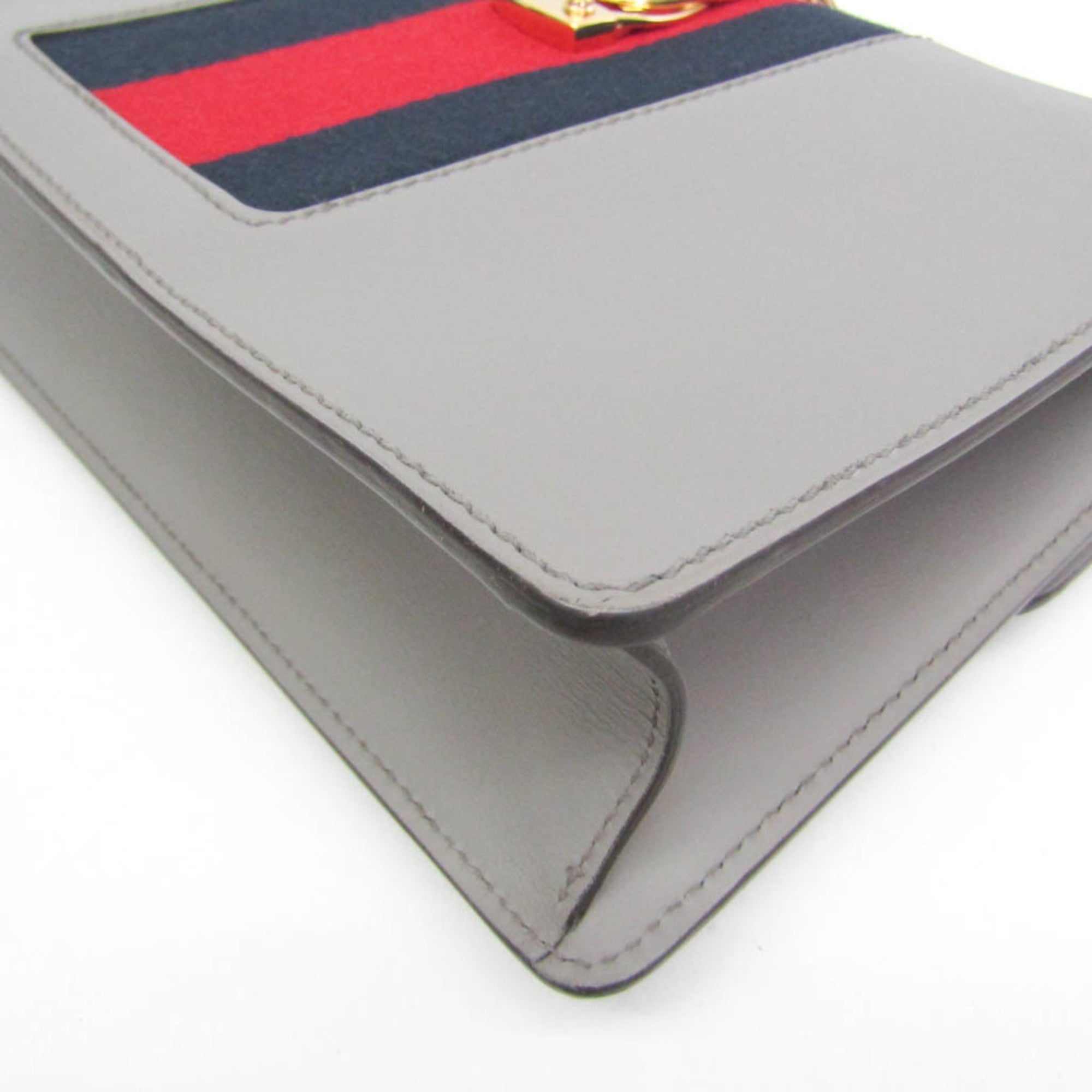 Gucci Gray Leather Shoulder Bag (Pre-Owned)