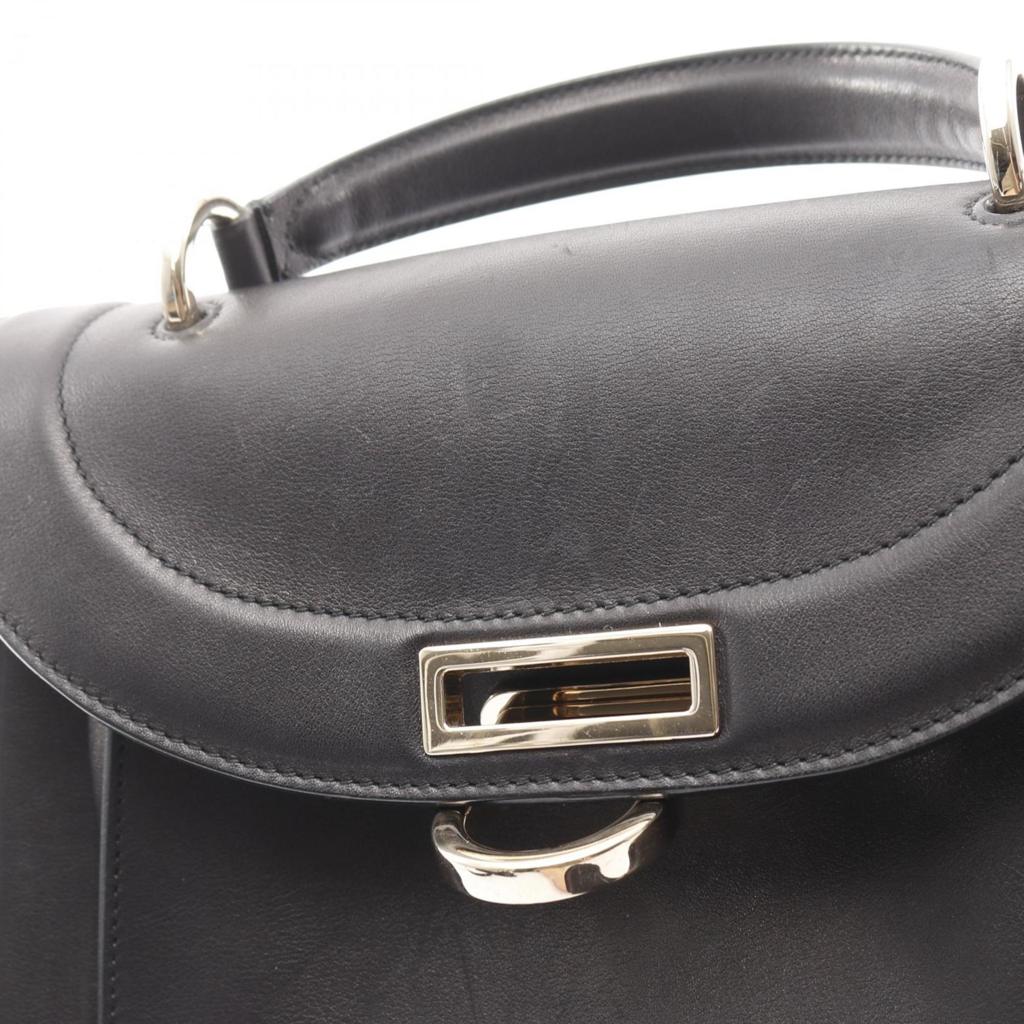 Salvatore Ferragamo Black Leather Handbag (Pre-Owned)