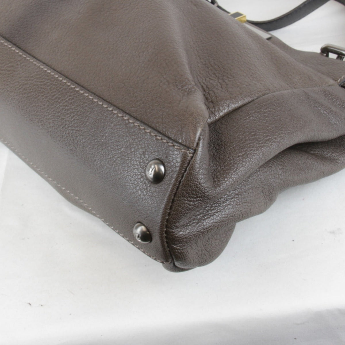 Fendi Brown Leather Handbag (Pre-Owned)