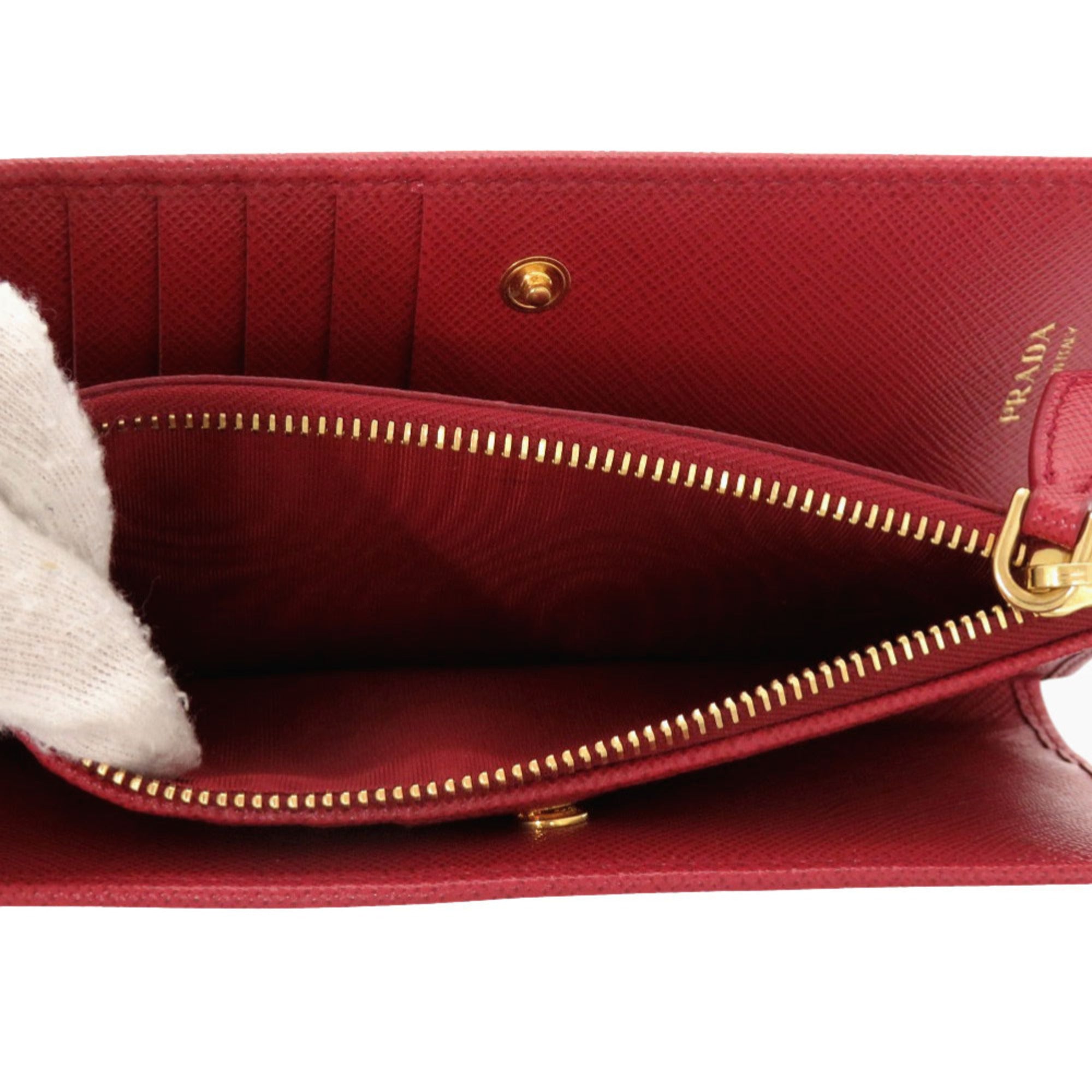 Prada Fuoco Red Color Saffiano Wallet (Bi-Fold) (Pre-Owned)