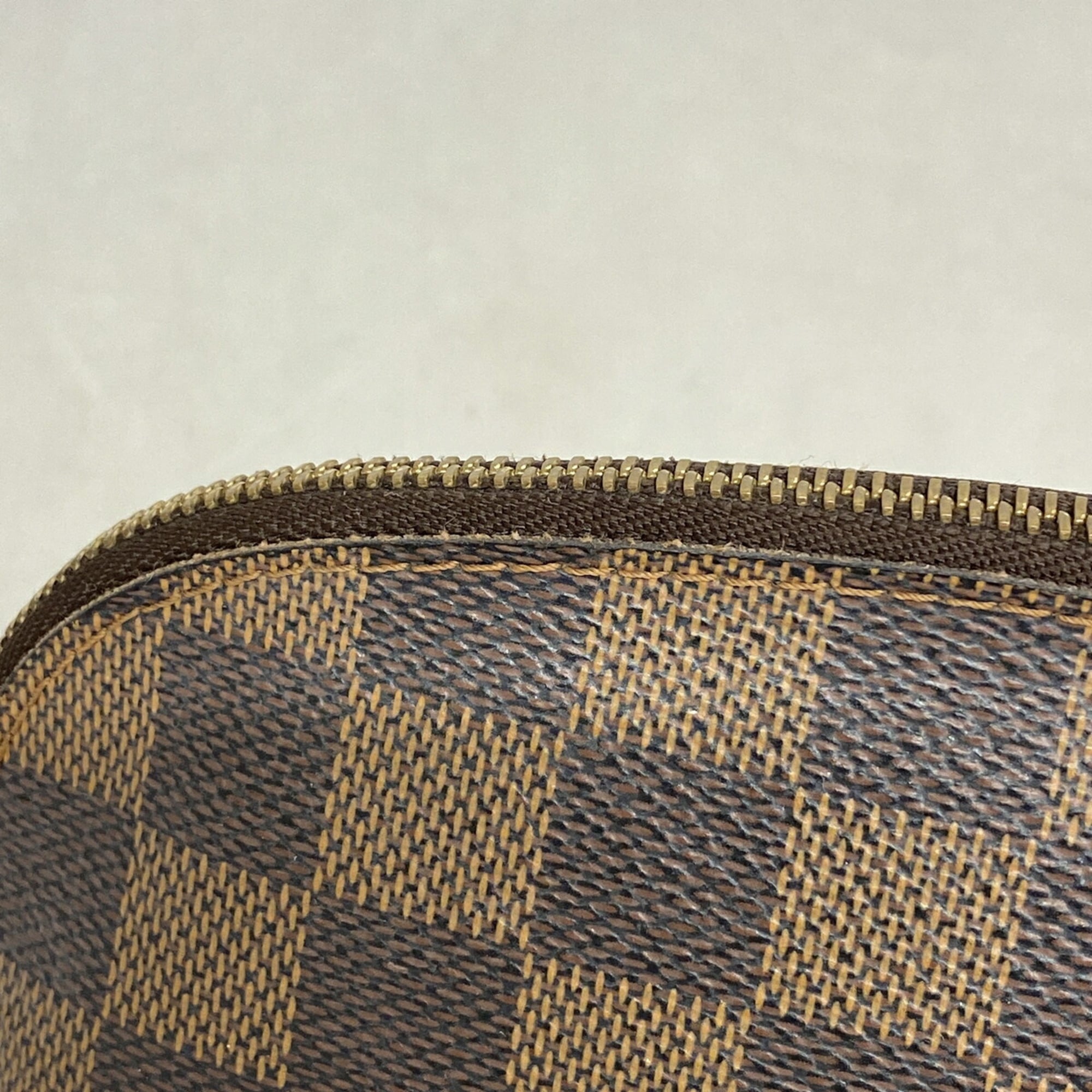 Louis Vuitton Ebene Pouch (Pre-Owned)