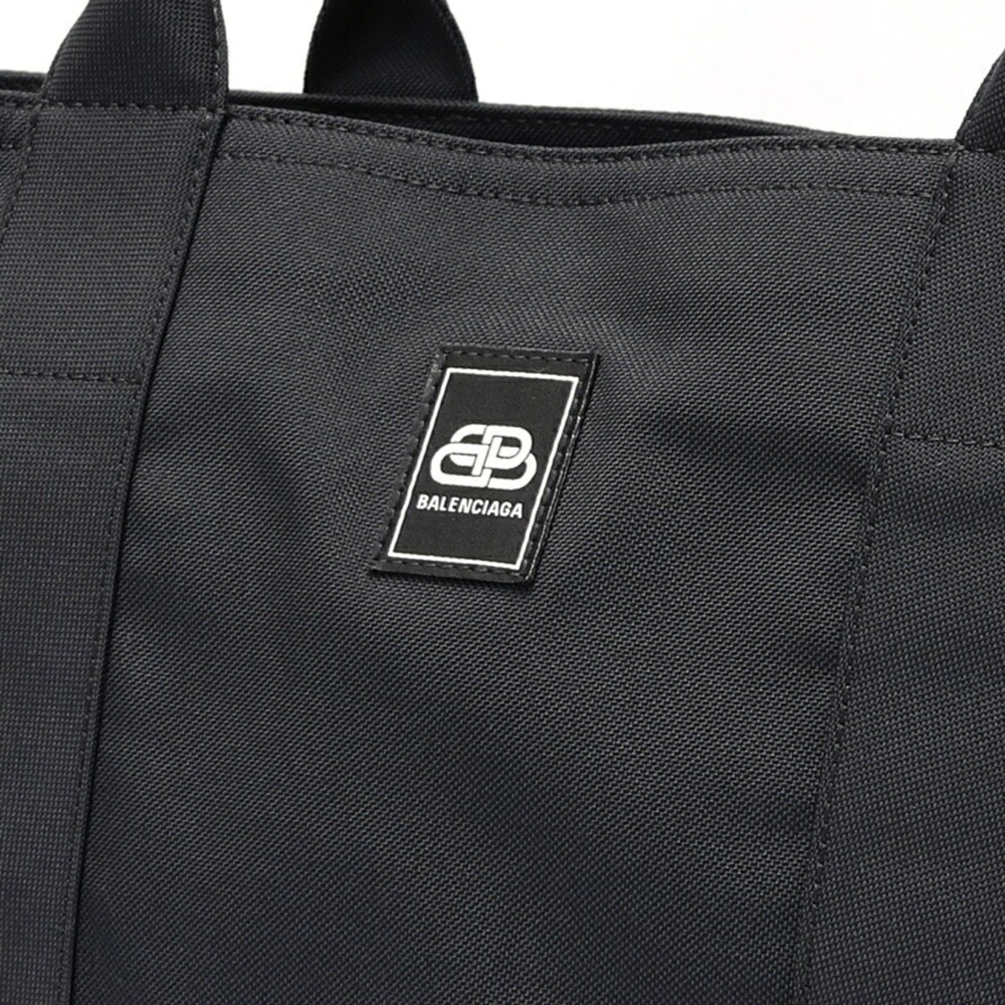 Balenciaga Black Nylon Tote Bag (Pre-Owned)