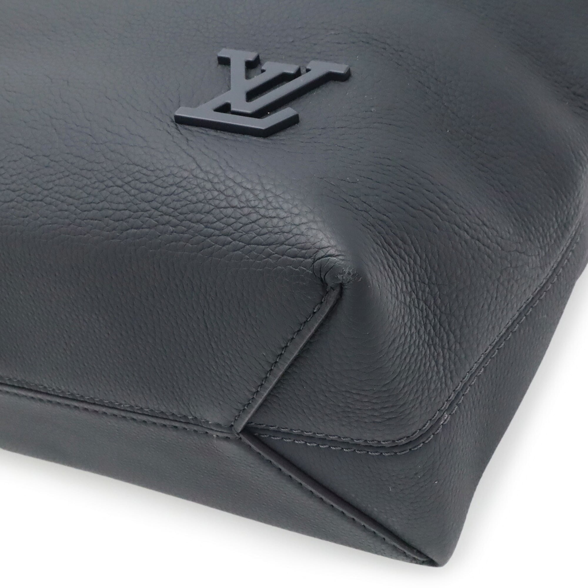 Louis Vuitton Blue Leather Shoulder Bag Tote Bag (Pre-Owned)