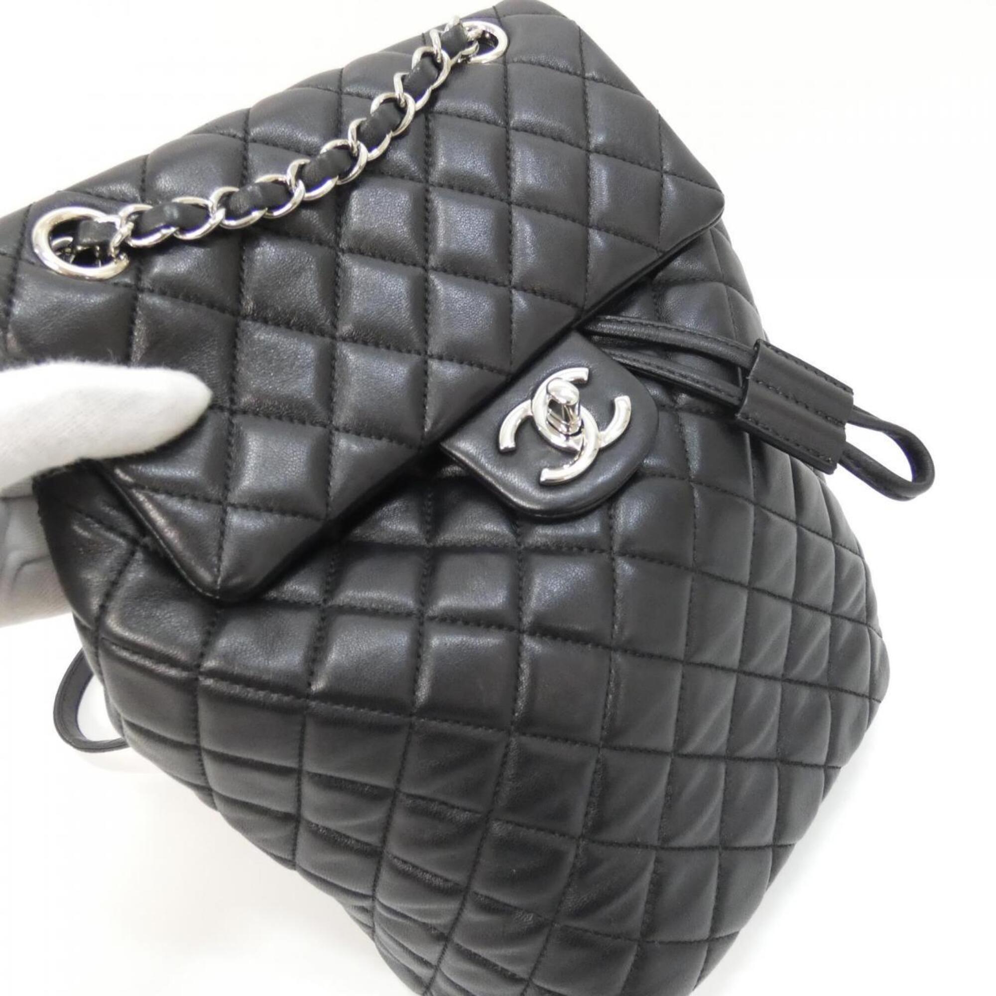 Chanel Black Leather Backpack (Pre-Owned)
