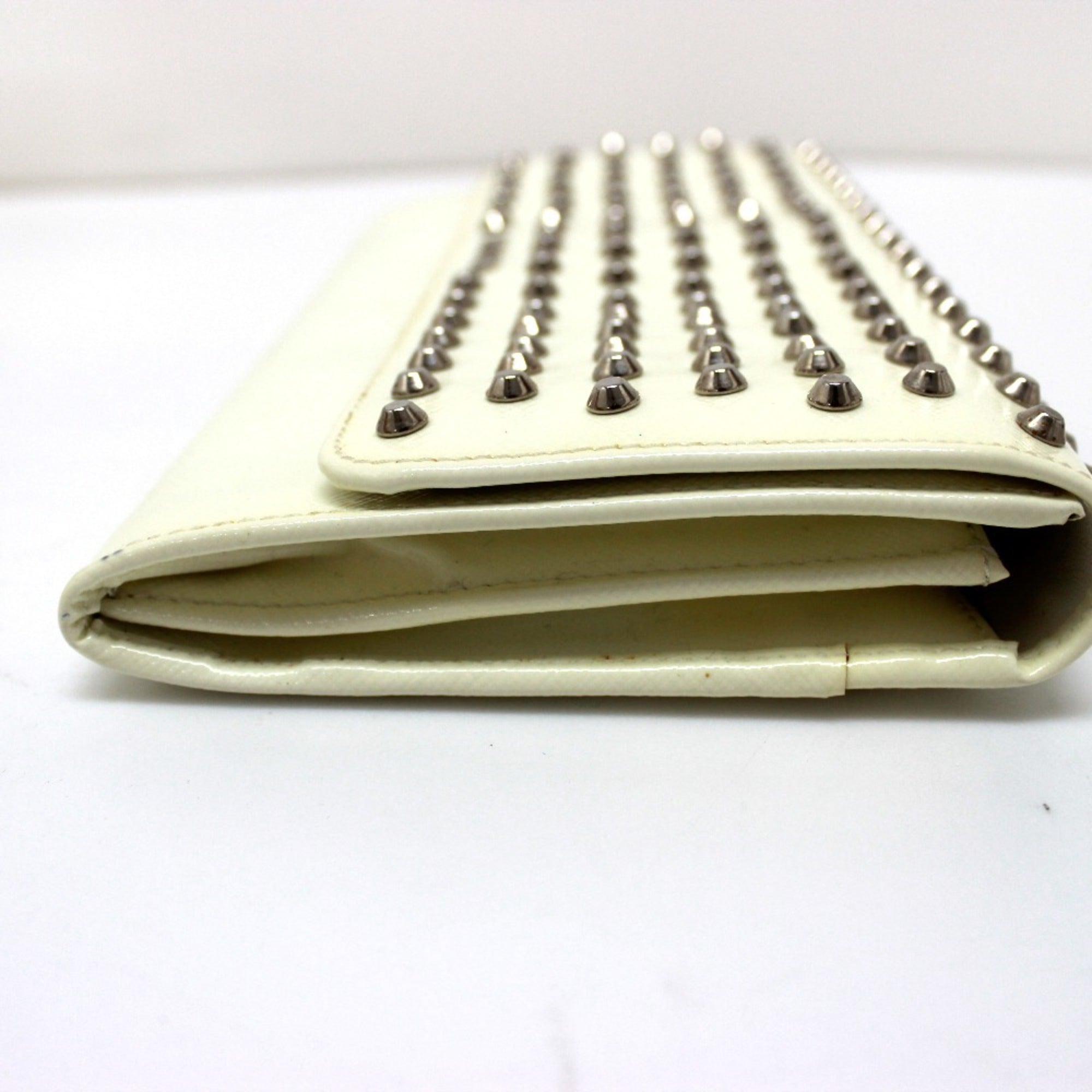 Prada White Leather Long Wallet (Bi-Fold) (Pre-Owned)