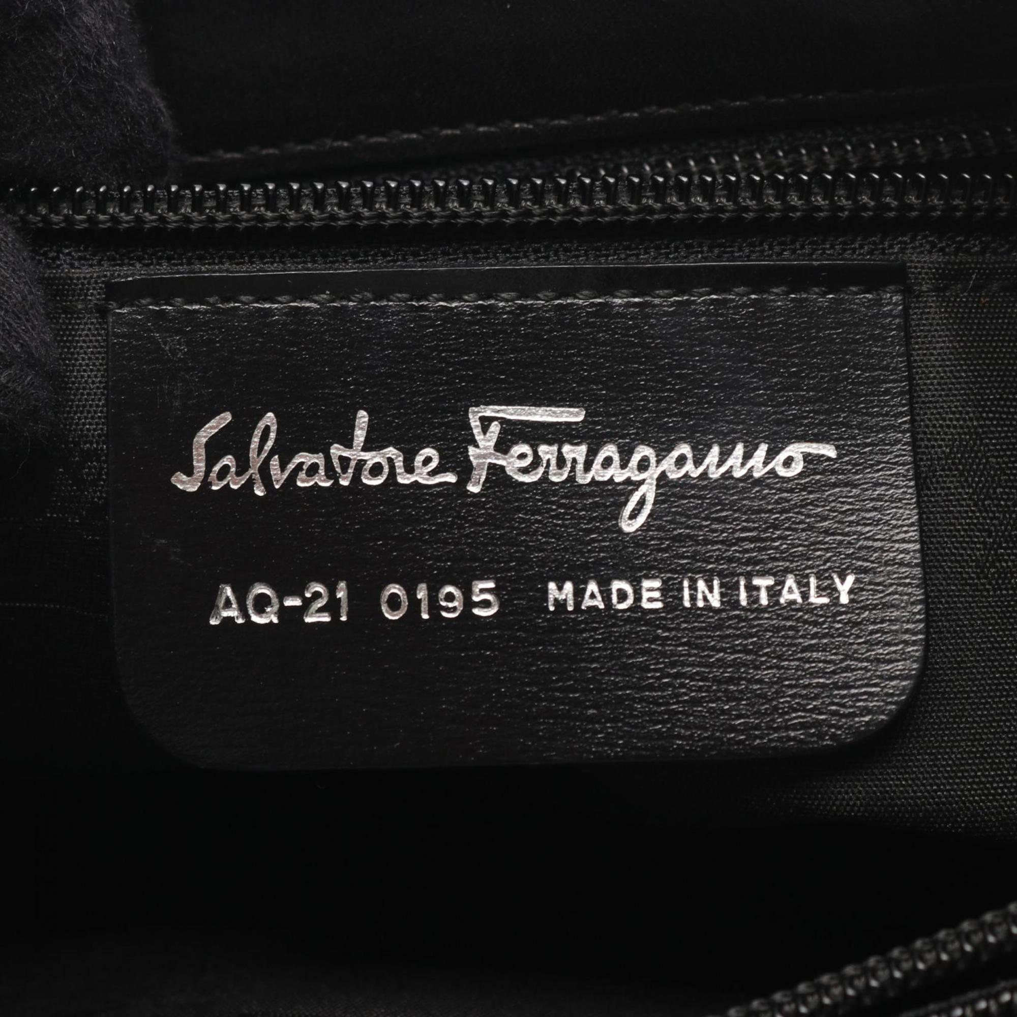 Salvatore Ferragamo Black Canvas Leather Shoulder Bag (Pre-Owned)