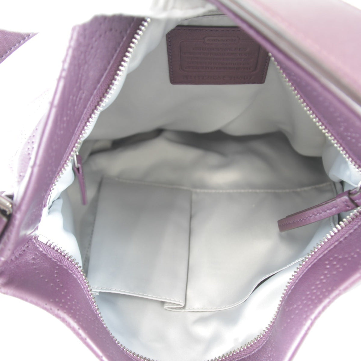 Coach Purple Leather Shoulder Bag (Pre-Owned)