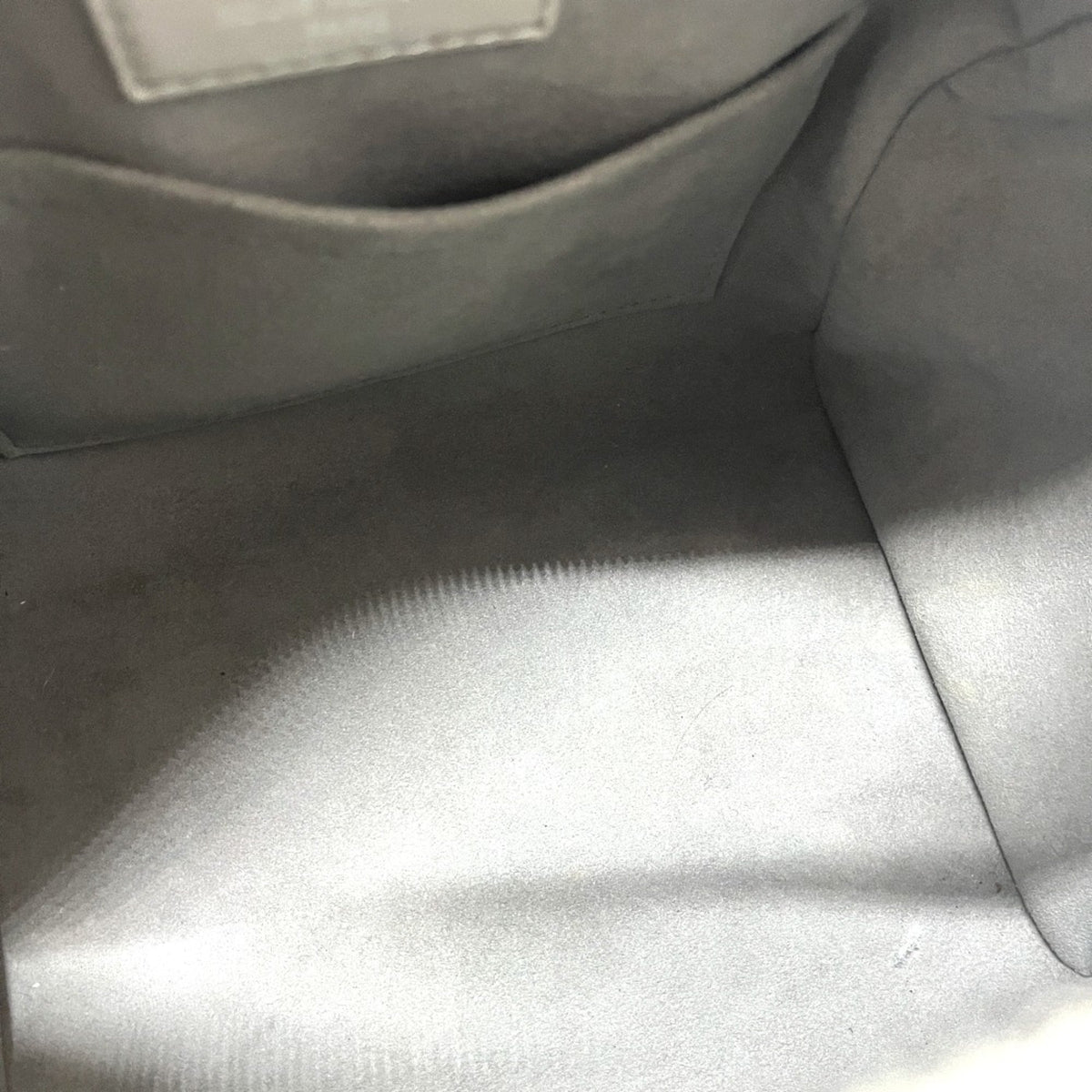 Louis Vuitton Gray Suede Handbag (Pre-Owned)