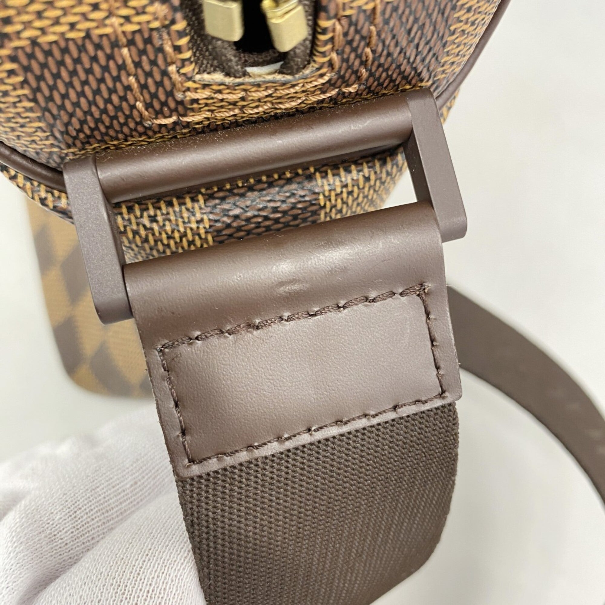 Louis Vuitton Ebene Shoulder Bag (Pre-Owned)