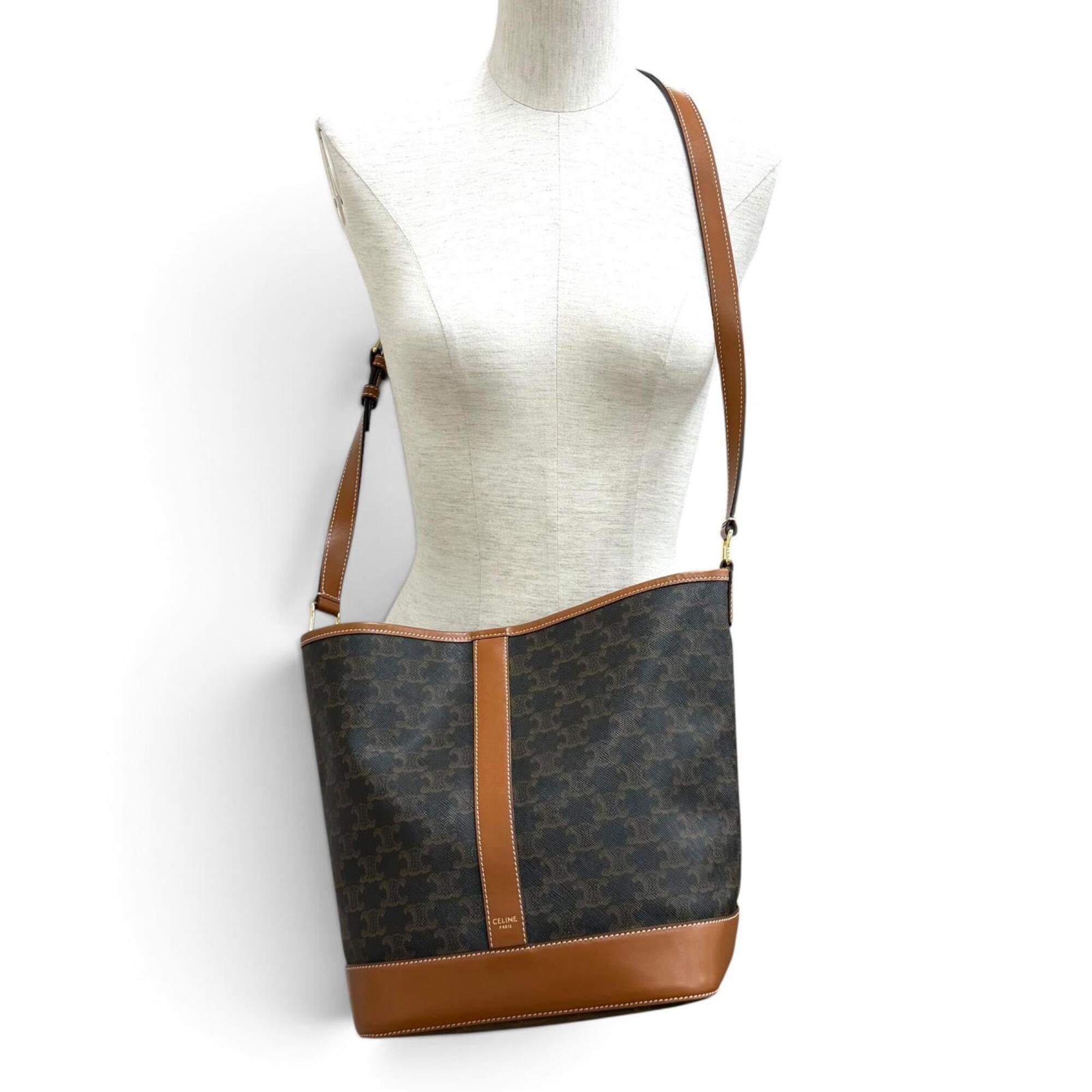 Celine Brown Leather Shoulder Bag (Pre-Owned)
