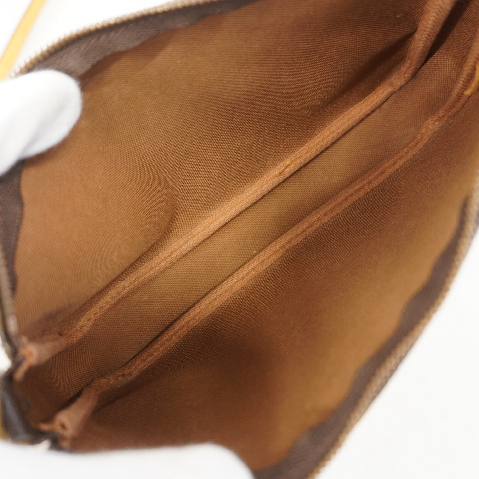 Louis Vuitton Brown Pouch (Pre-Owned)