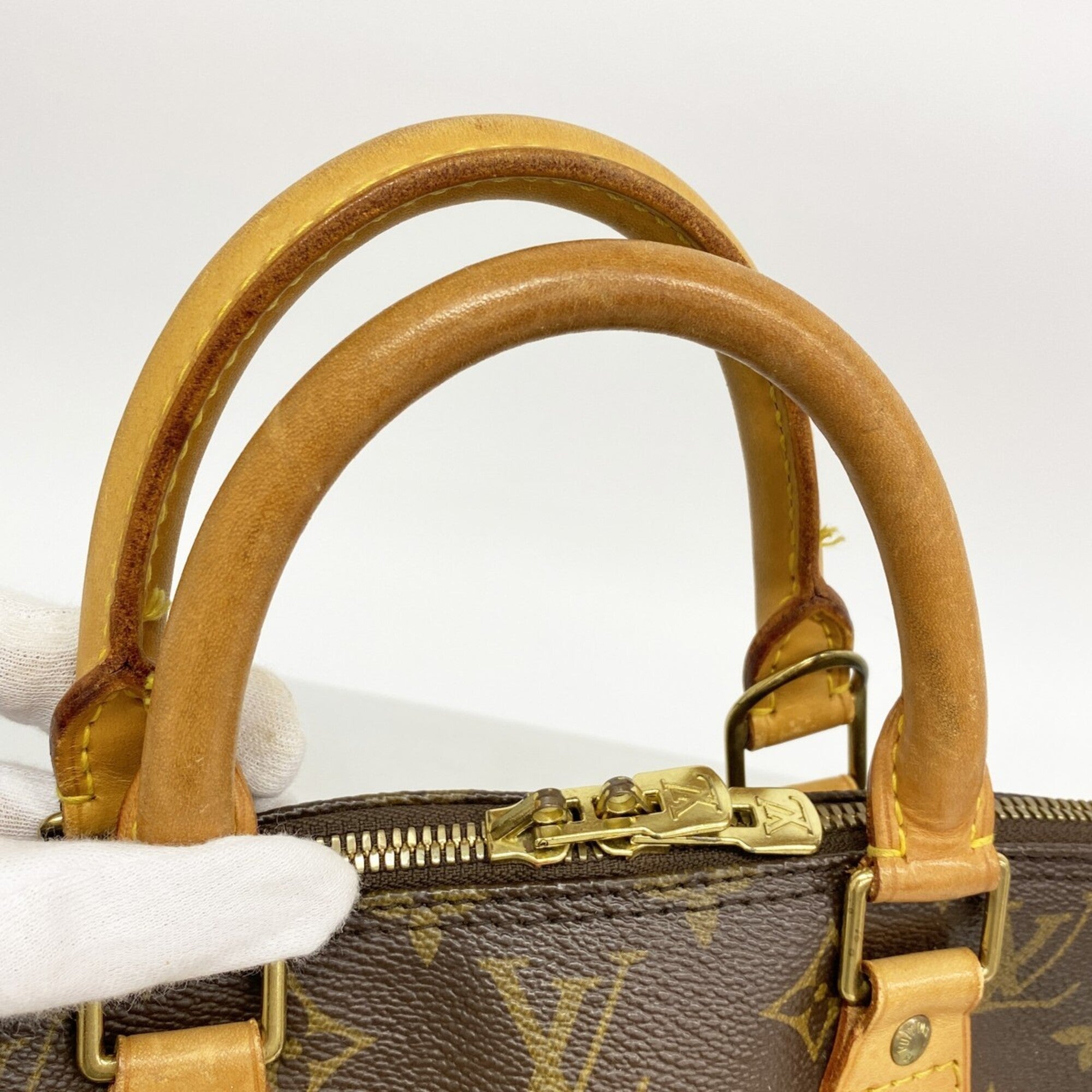 Louis Vuitton Brown Handbag (Pre-Owned)