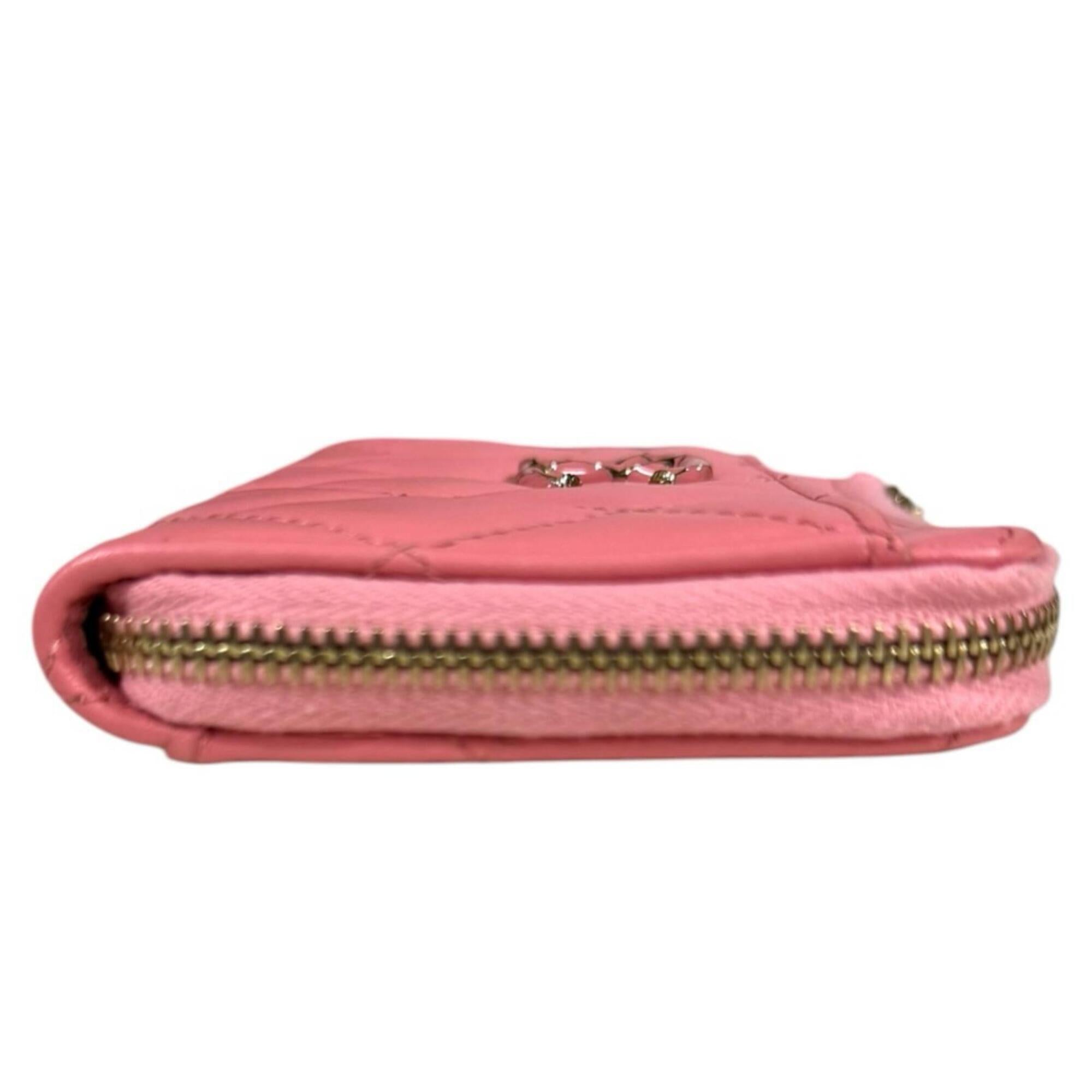 Chanel Matelasse Pink Leather Coin Purse/Coin Case (Pre-Owned)