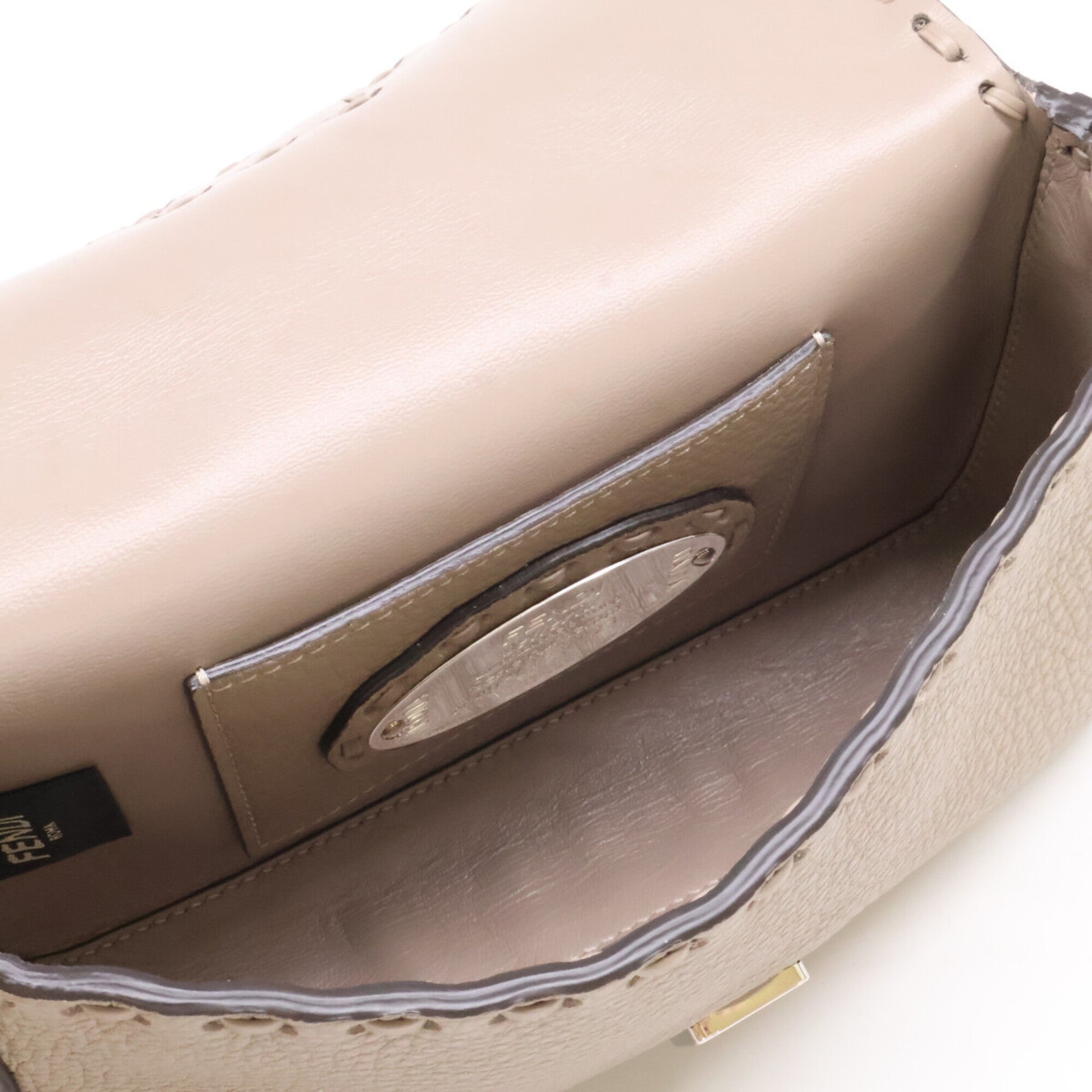 Fendi Silver Leather Handbag Shoulder Bag (Pre-Owned)