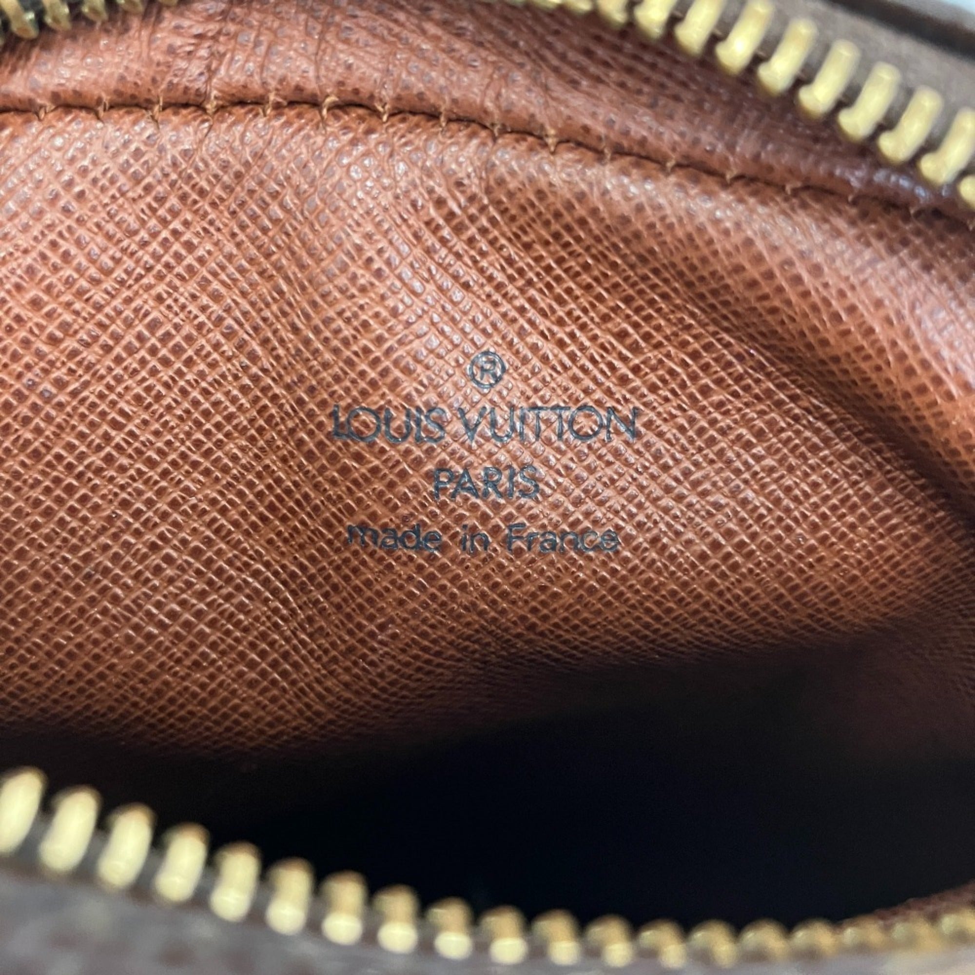 Louis Vuitton Brown Monogram Monogram Shoulder Bag (Pre-Owned)