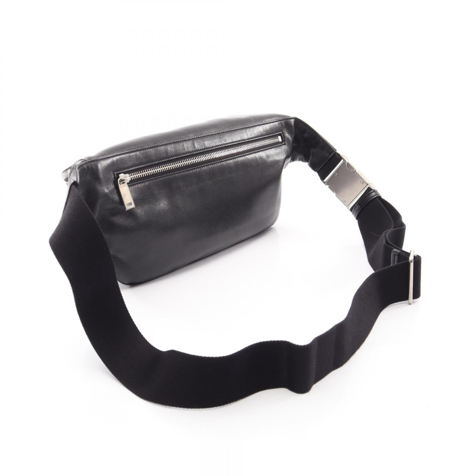 Saint Laurent Black Leather Fanny Pack Handbag (Pre-Owned)