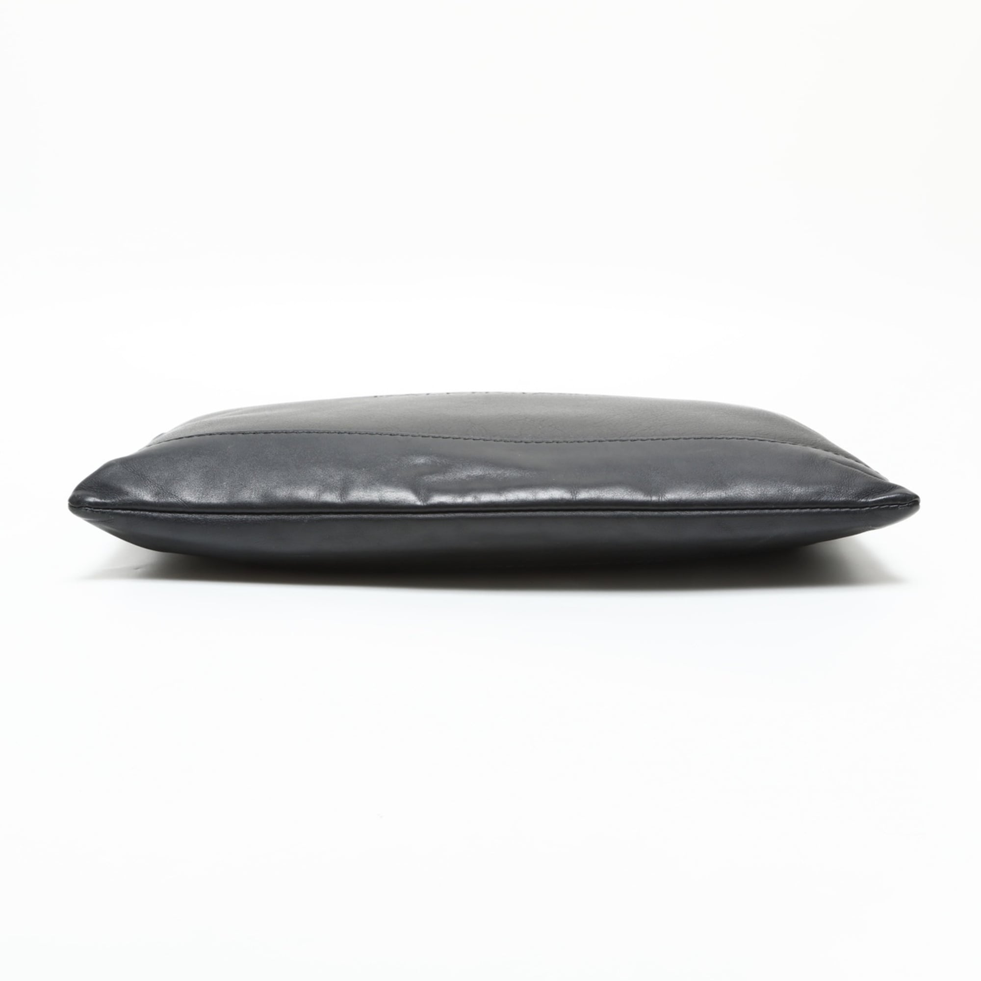Balenciaga Black Leather Clutch Bag (Pre-Owned)