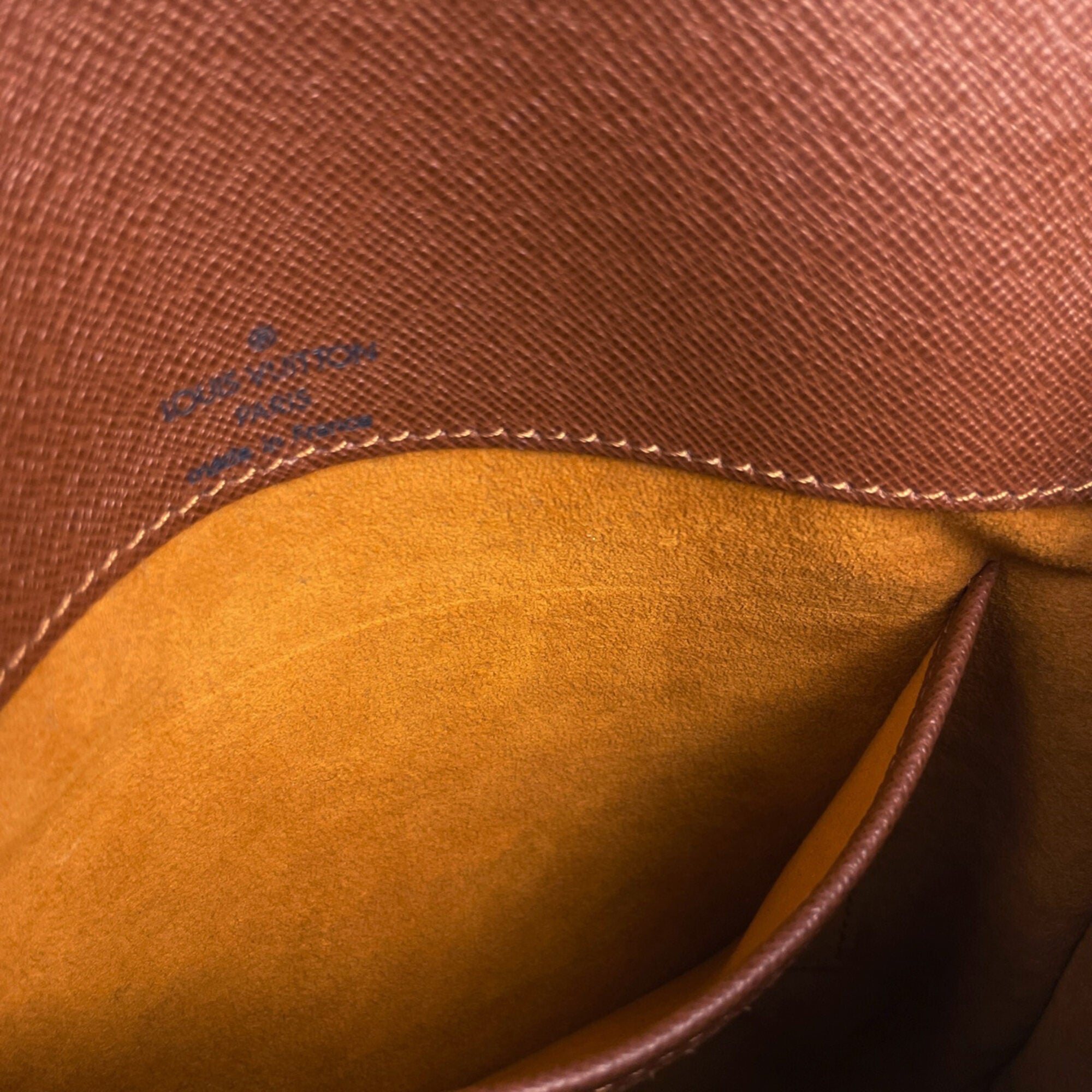 Louis Vuitton Brown Monogram Shoulder Bag (Pre-Owned)