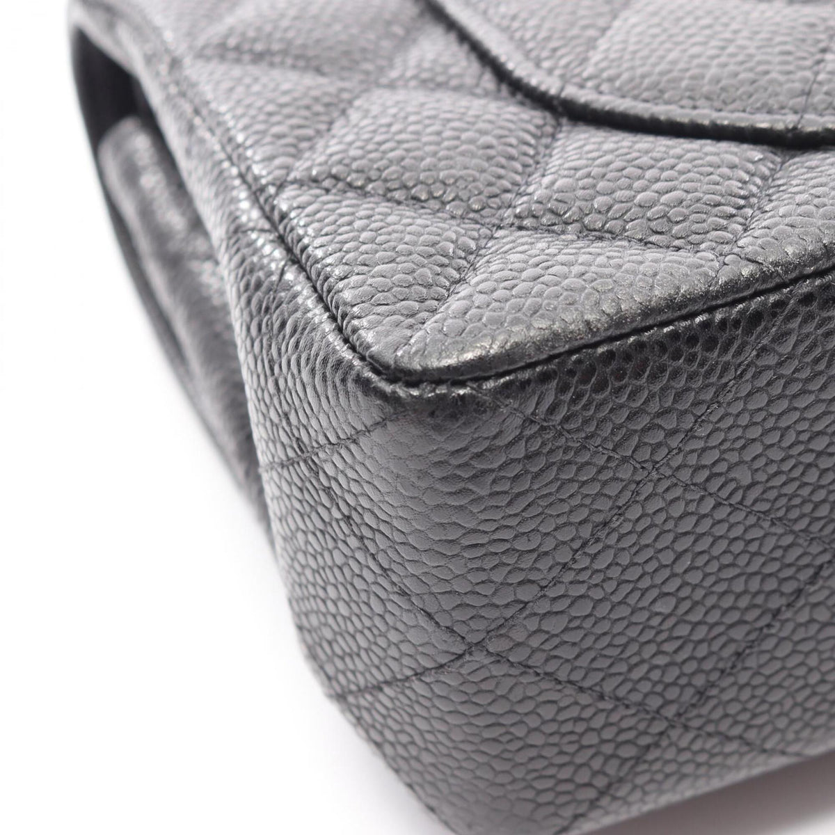 Chanel Black Leather Handbag Shoulder Bag (Pre-Owned)