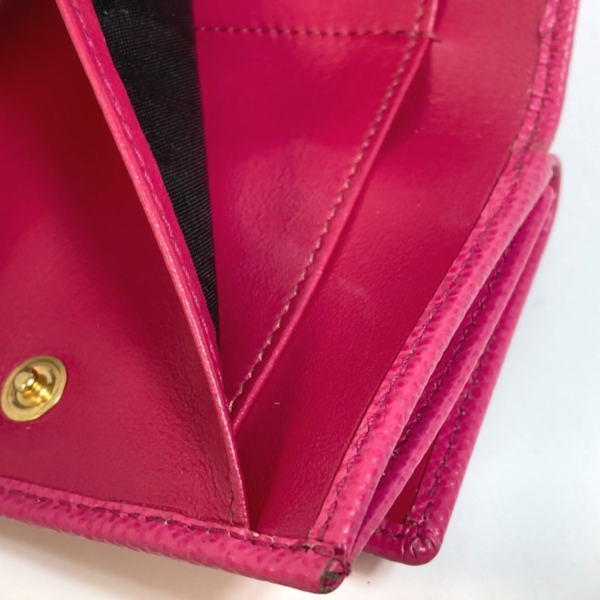 Dolce & Gabbana Pink Leather Wallet (Tri-Fold) (Pre-Owned)