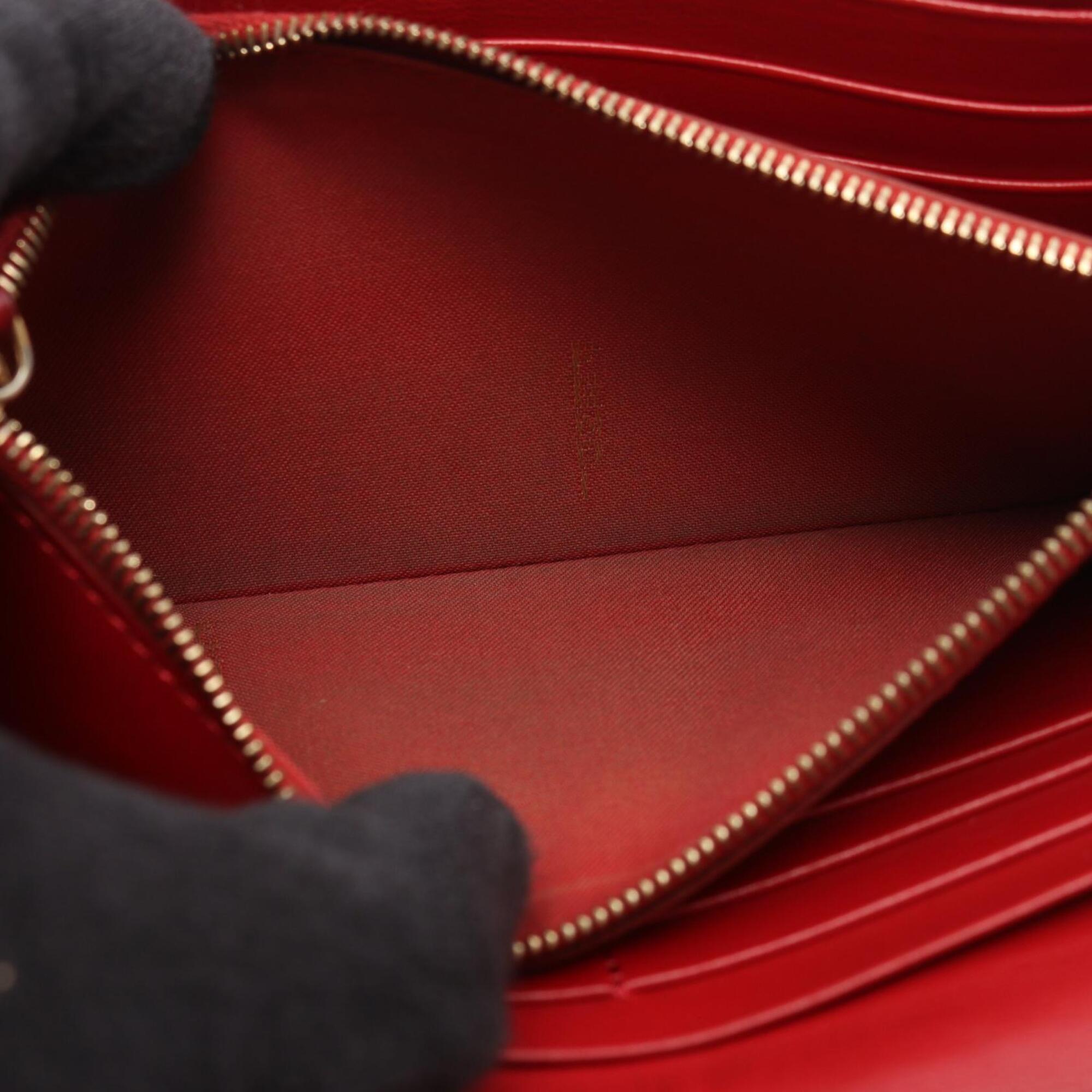 Fendi Red Color Leather Long Wallet (Bi-Fold) (Pre-Owned)