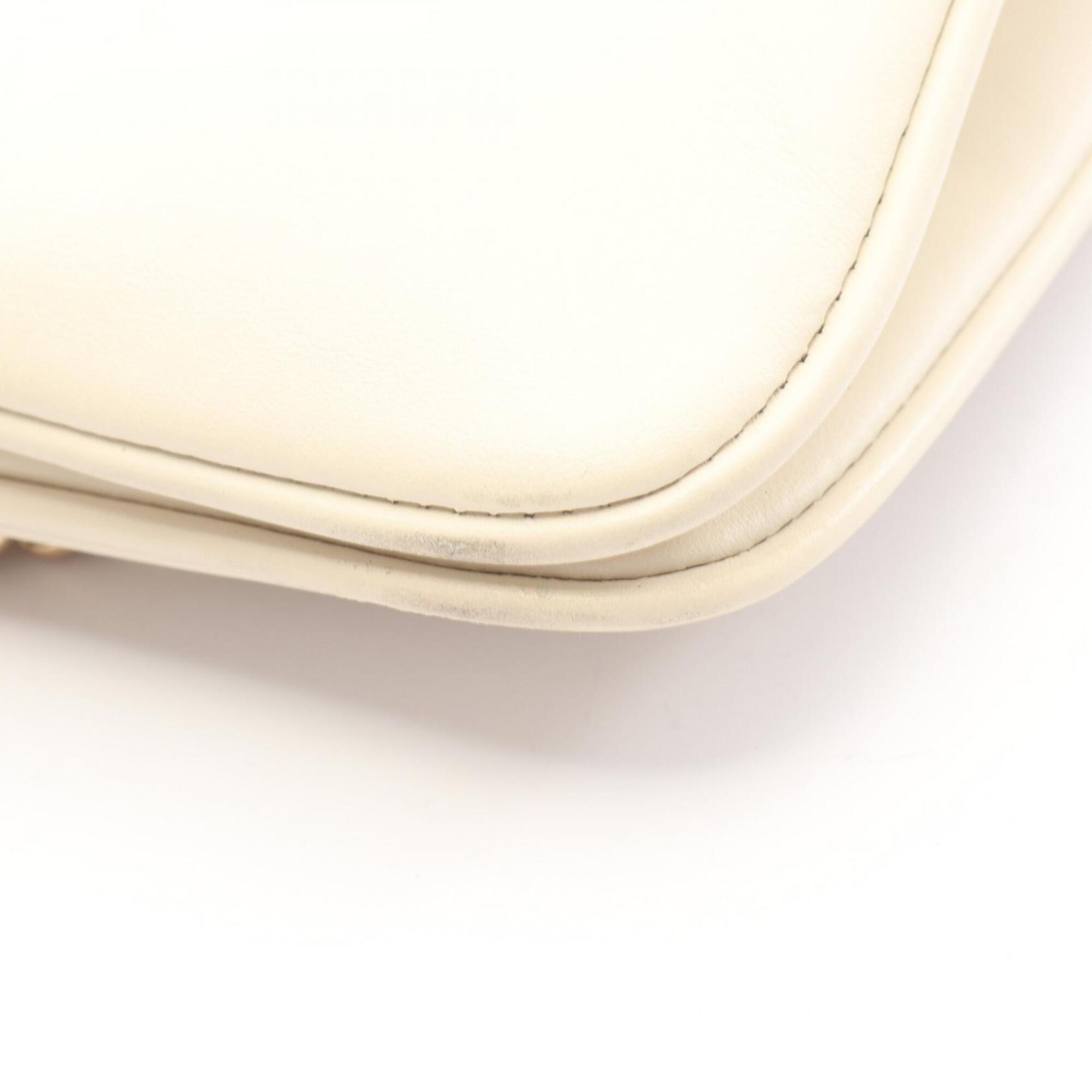Gucci White Leather Shoulder Bag (Pre-Owned)