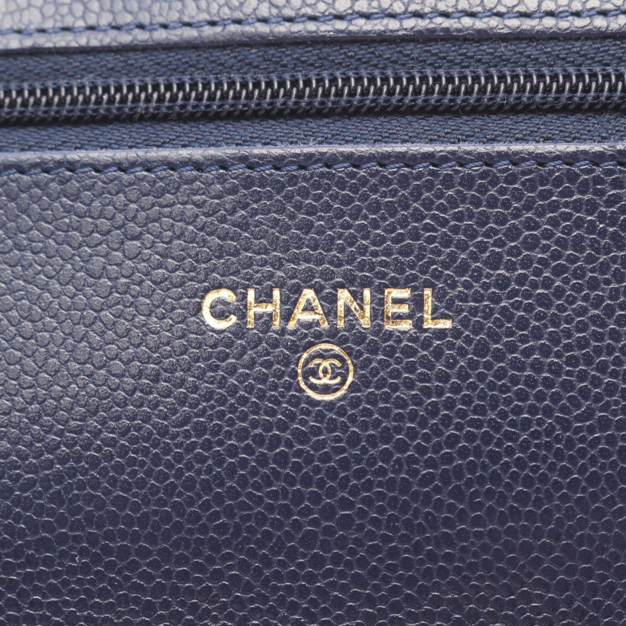Chanel Navy Grained Calfskin Handbag Shoulder Bag (Pre-Owned)