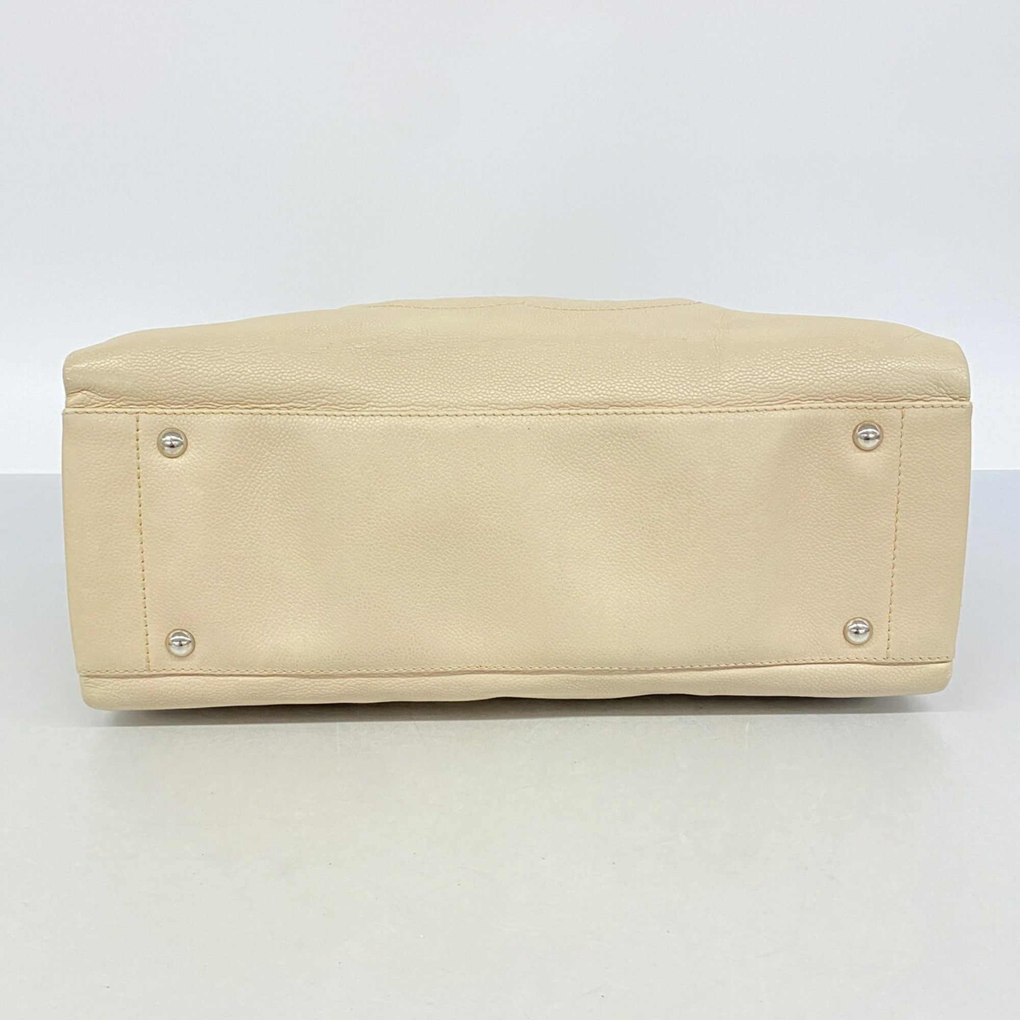 Chanel Beige Grained Calfskin Tote Bag (Pre-Owned)