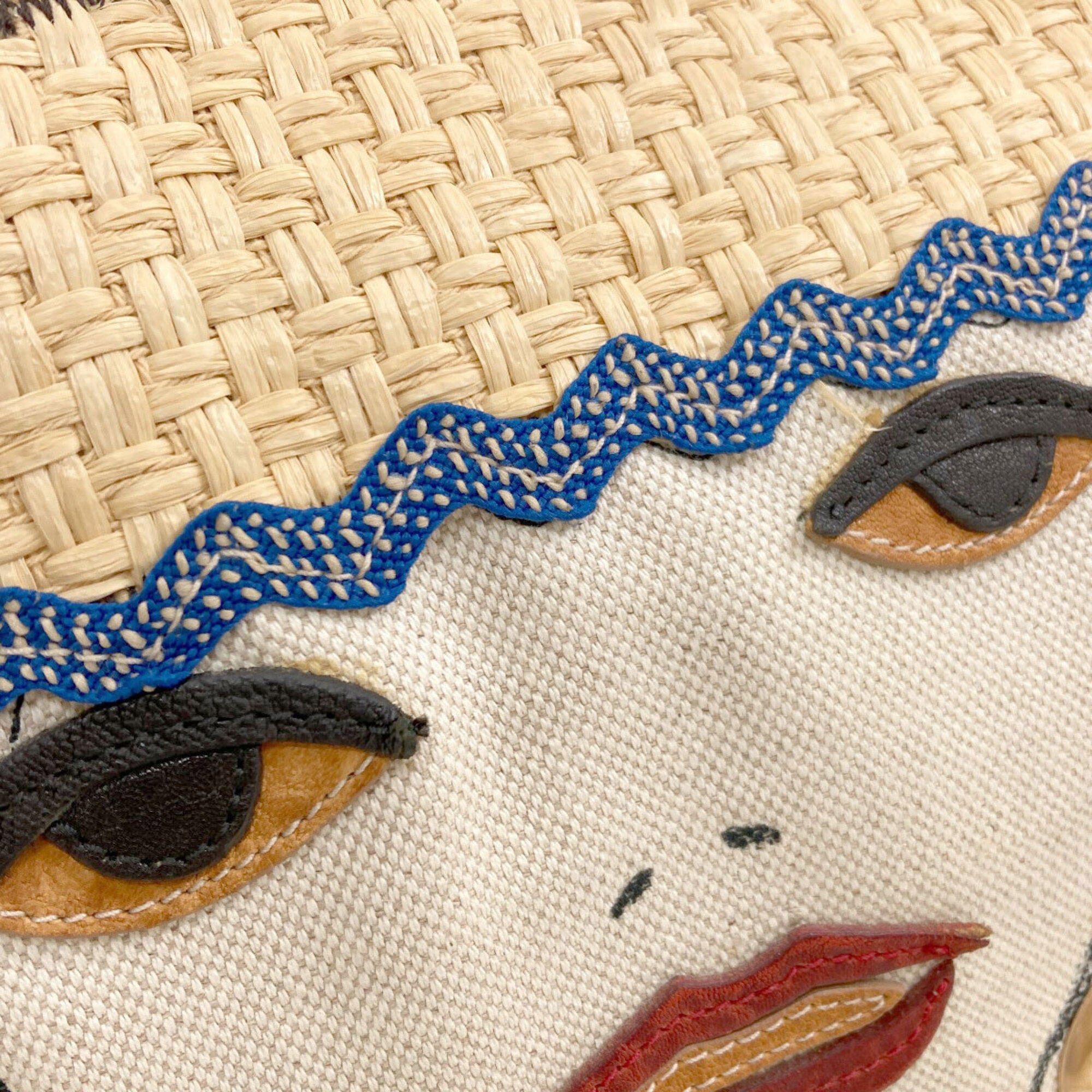 Miu Miu Beige Canvas Tote Bag (Pre-Owned)