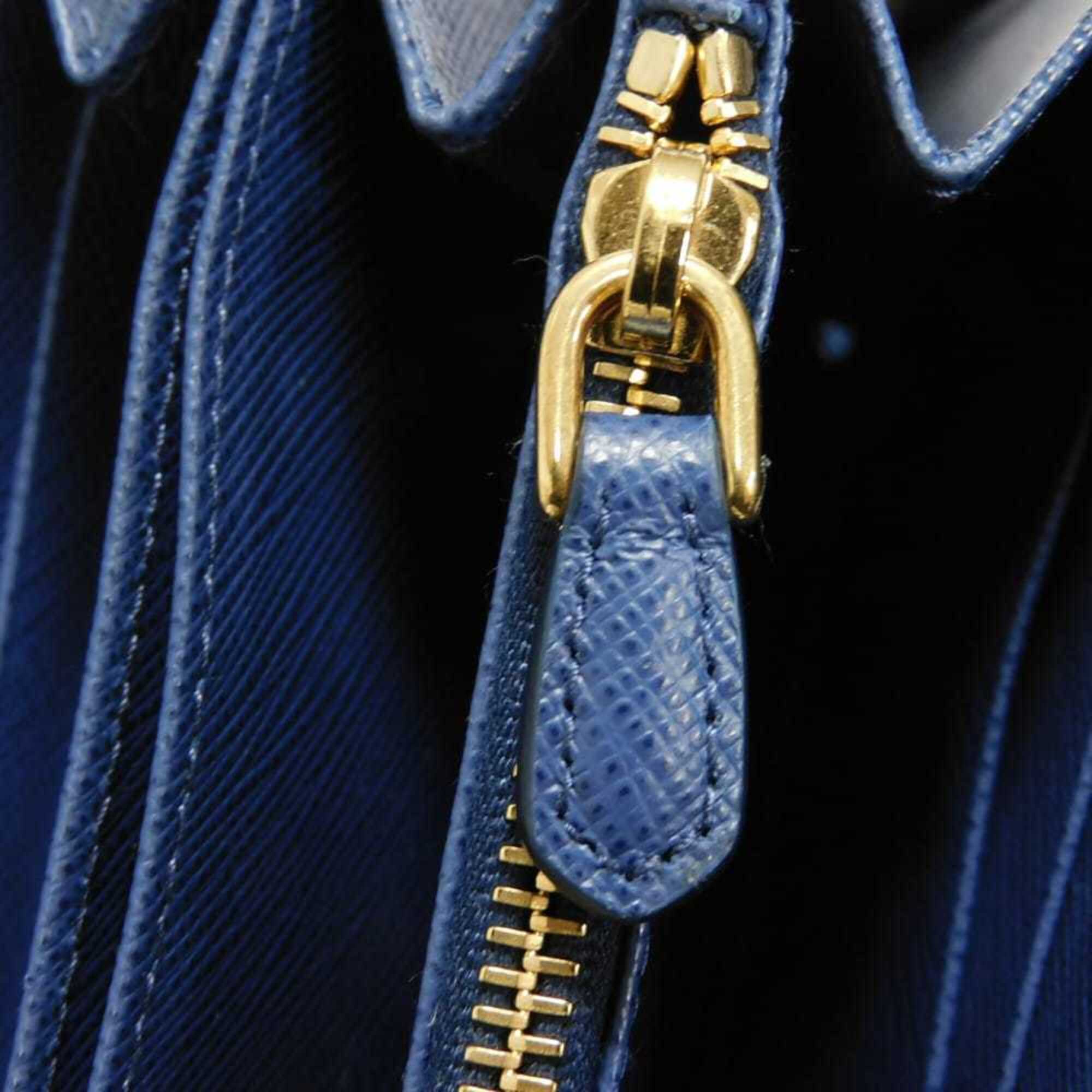 Prada Blue Saffiano Long Wallet (Bi-Fold) (Pre-Owned)